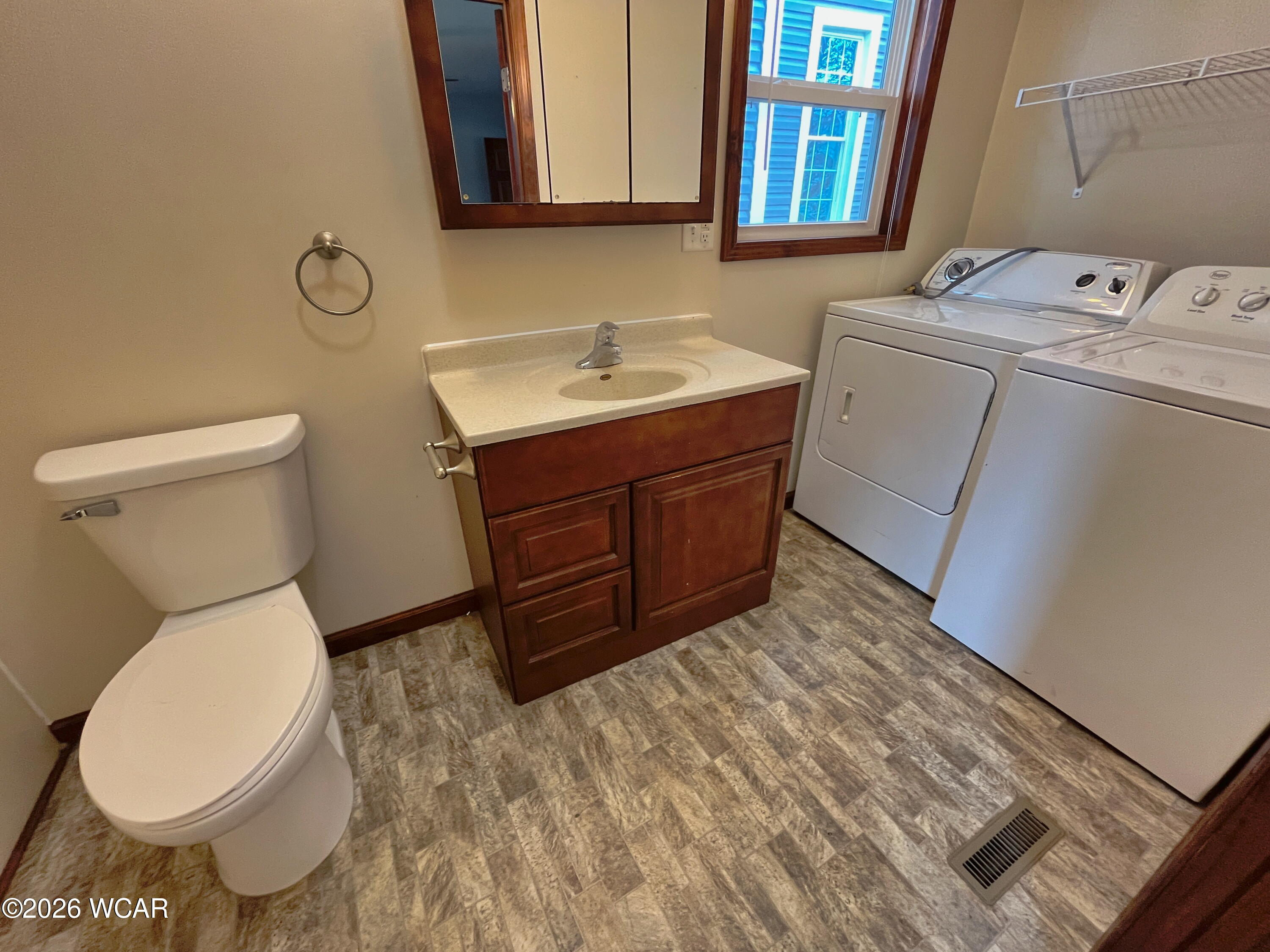 11 Water Street, Wapakoneta, Ohio