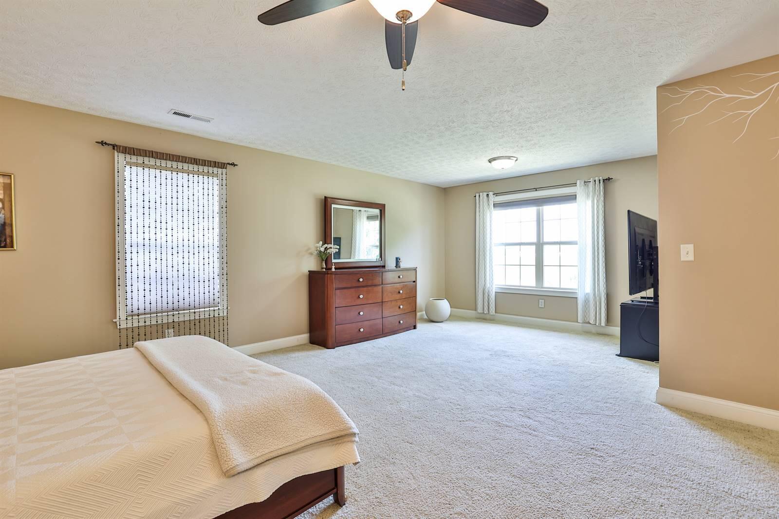 2961 Parkwood Drive, Troy, Ohio 45373