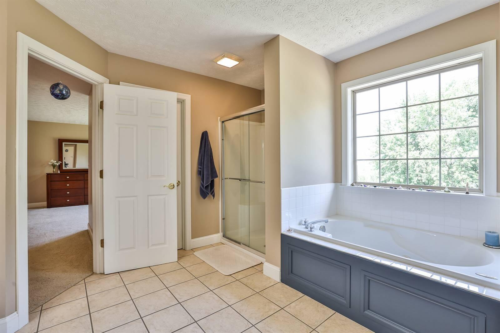 2961 Parkwood Drive, Troy, Ohio 45373