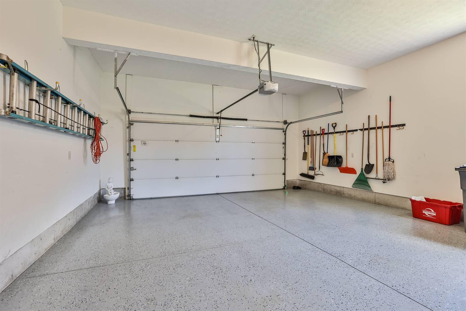 2961 Parkwood Drive, Troy, Ohio 45373