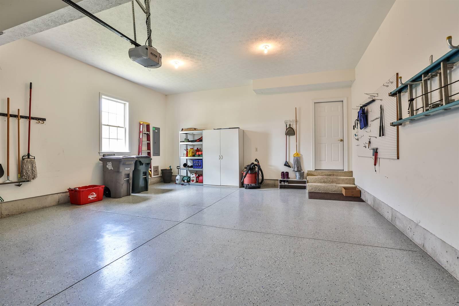 2961 Parkwood Drive, Troy, Ohio 45373