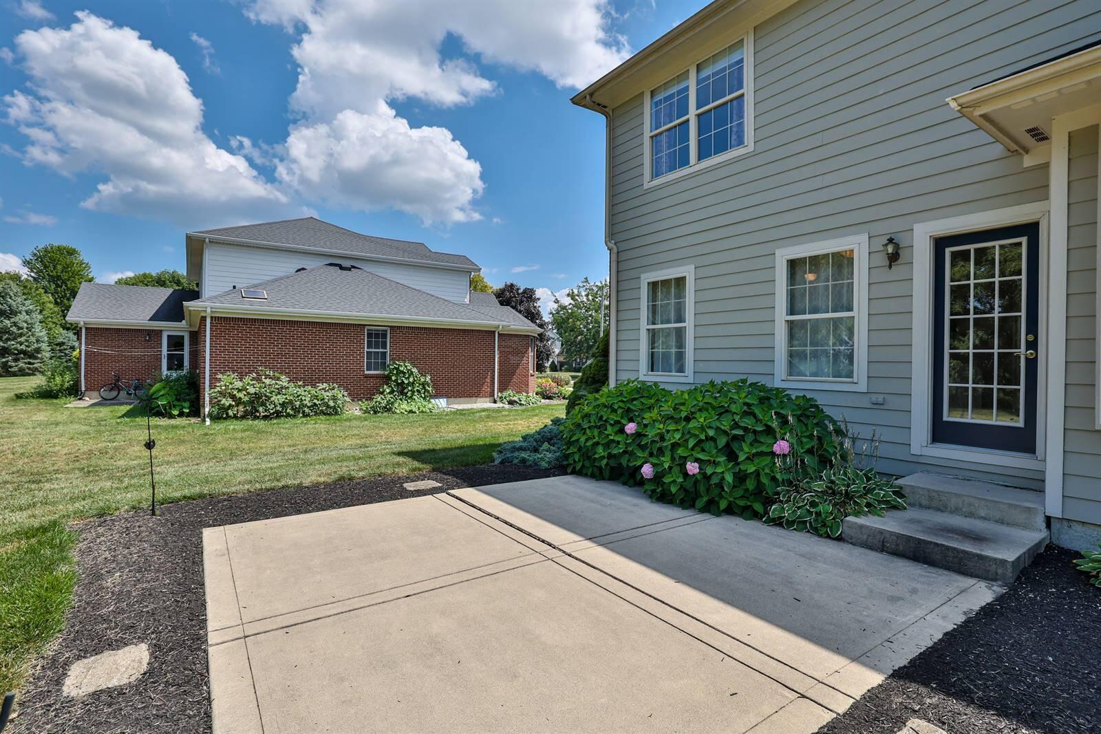 2961 Parkwood Drive, Troy, Ohio 45373