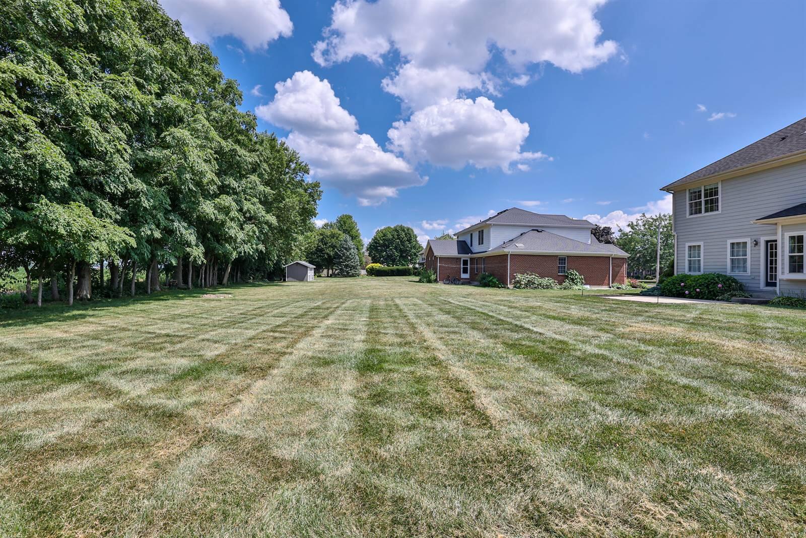 2961 Parkwood Drive, Troy, Ohio 45373