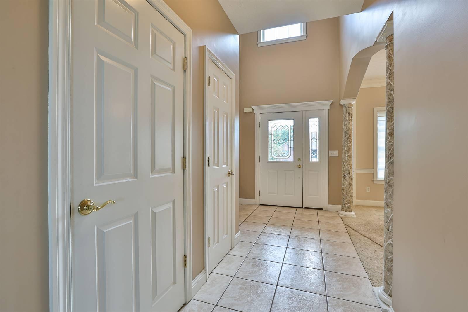 2961 Parkwood Drive, Troy, Ohio 45373