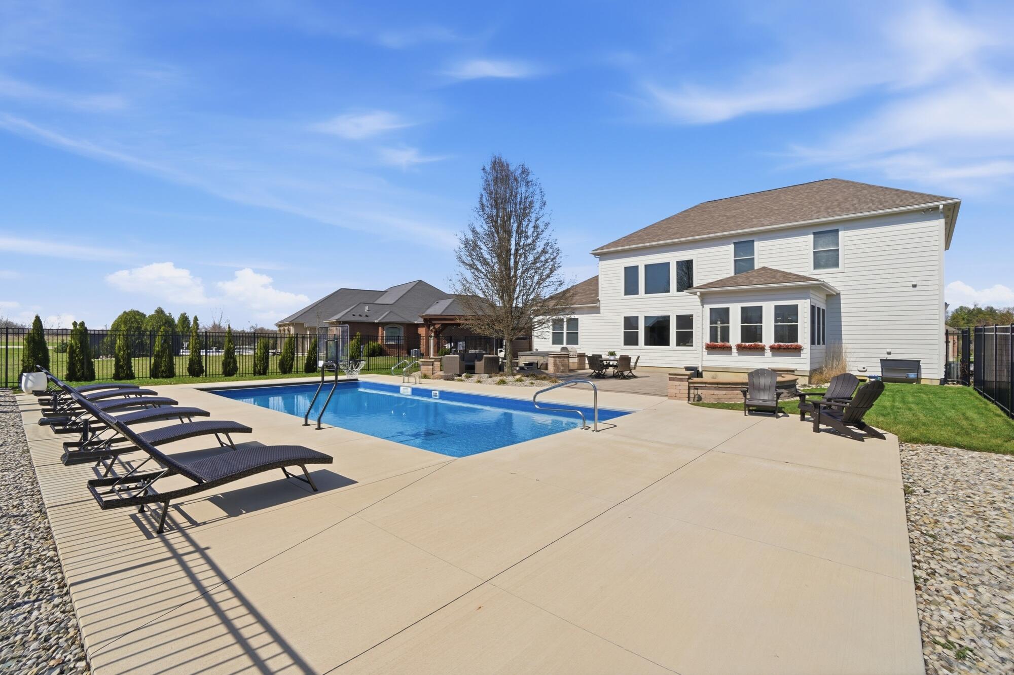 1250 Macintosh Court, Tipp City, Ohio 45371