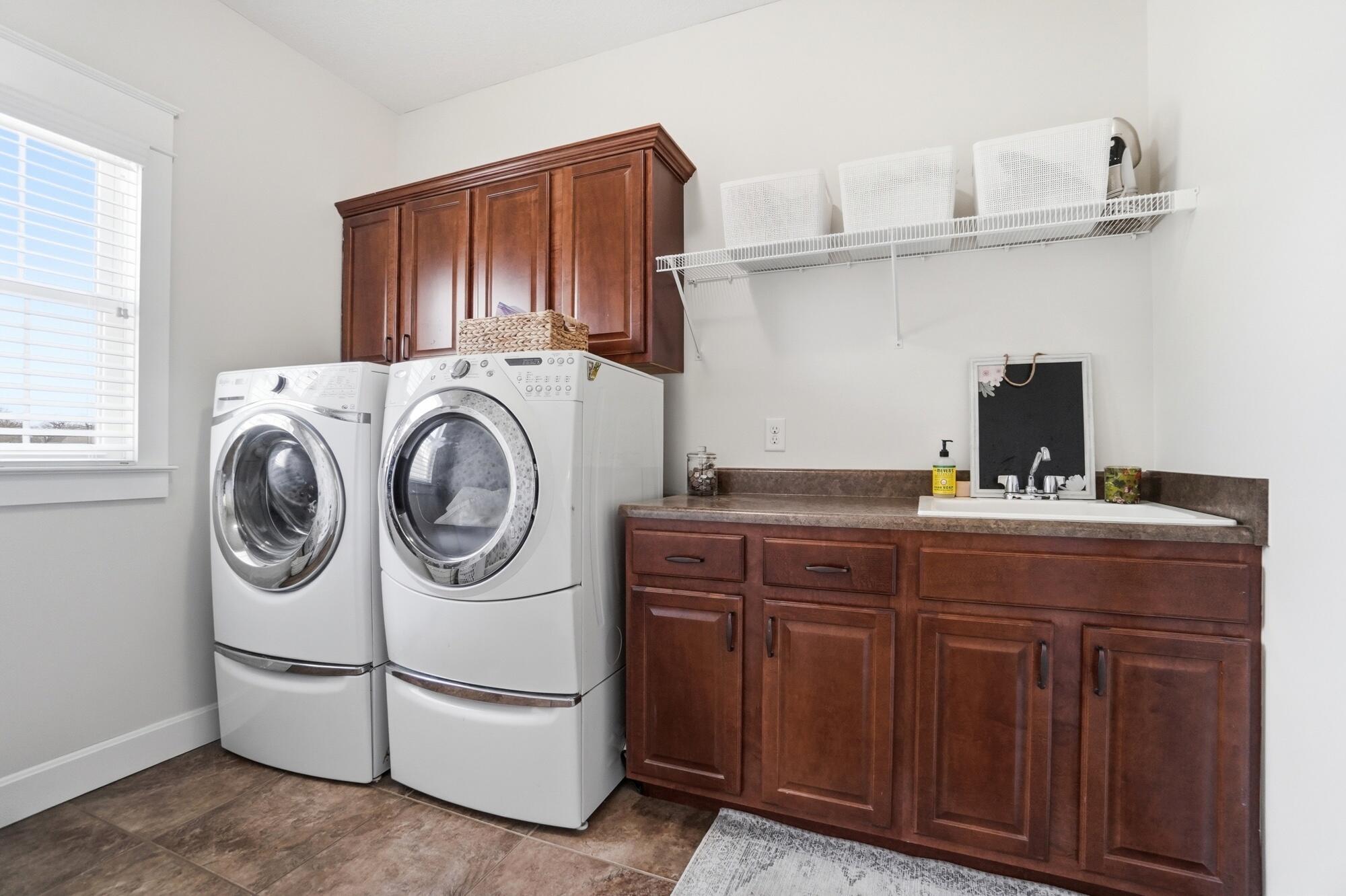 1250 Macintosh Court, Tipp City, Ohio 45371