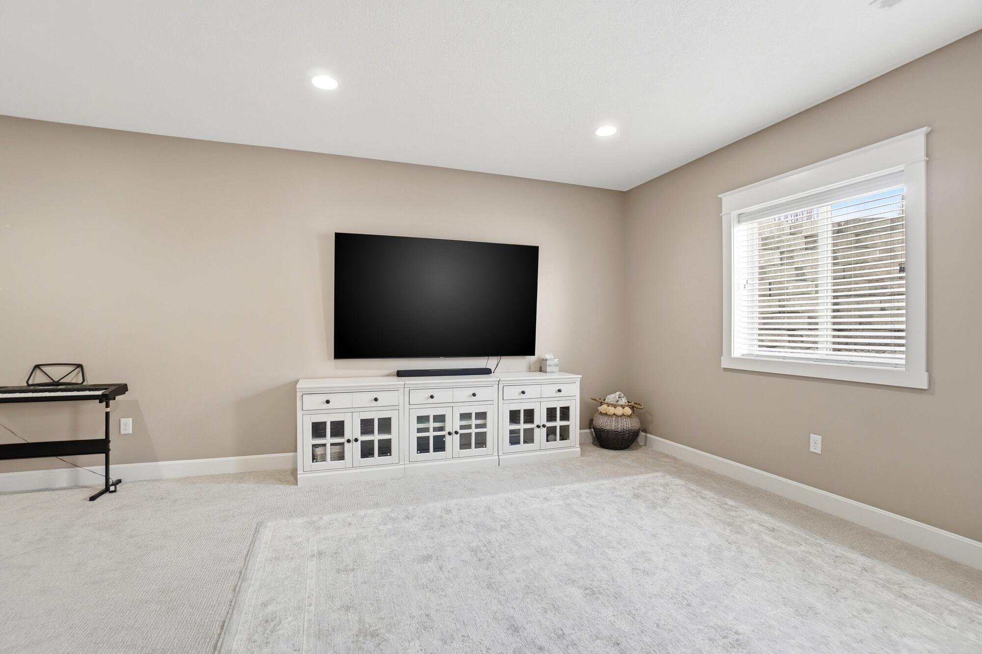 1250 Macintosh Court, Tipp City, Ohio 45371