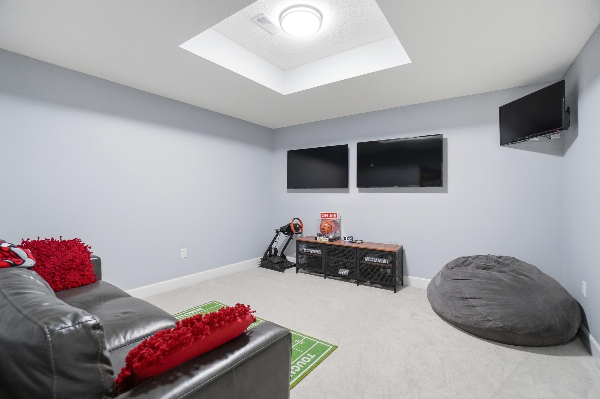 1250 Macintosh Court, Tipp City, Ohio 45371