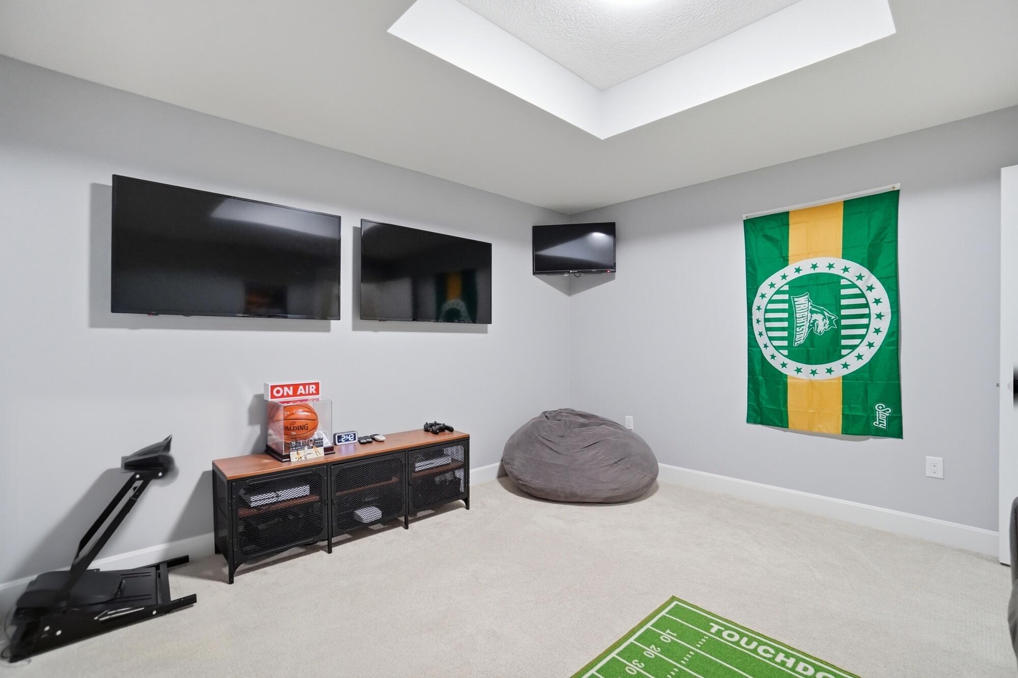 1250 Macintosh Court, Tipp City, Ohio 45371