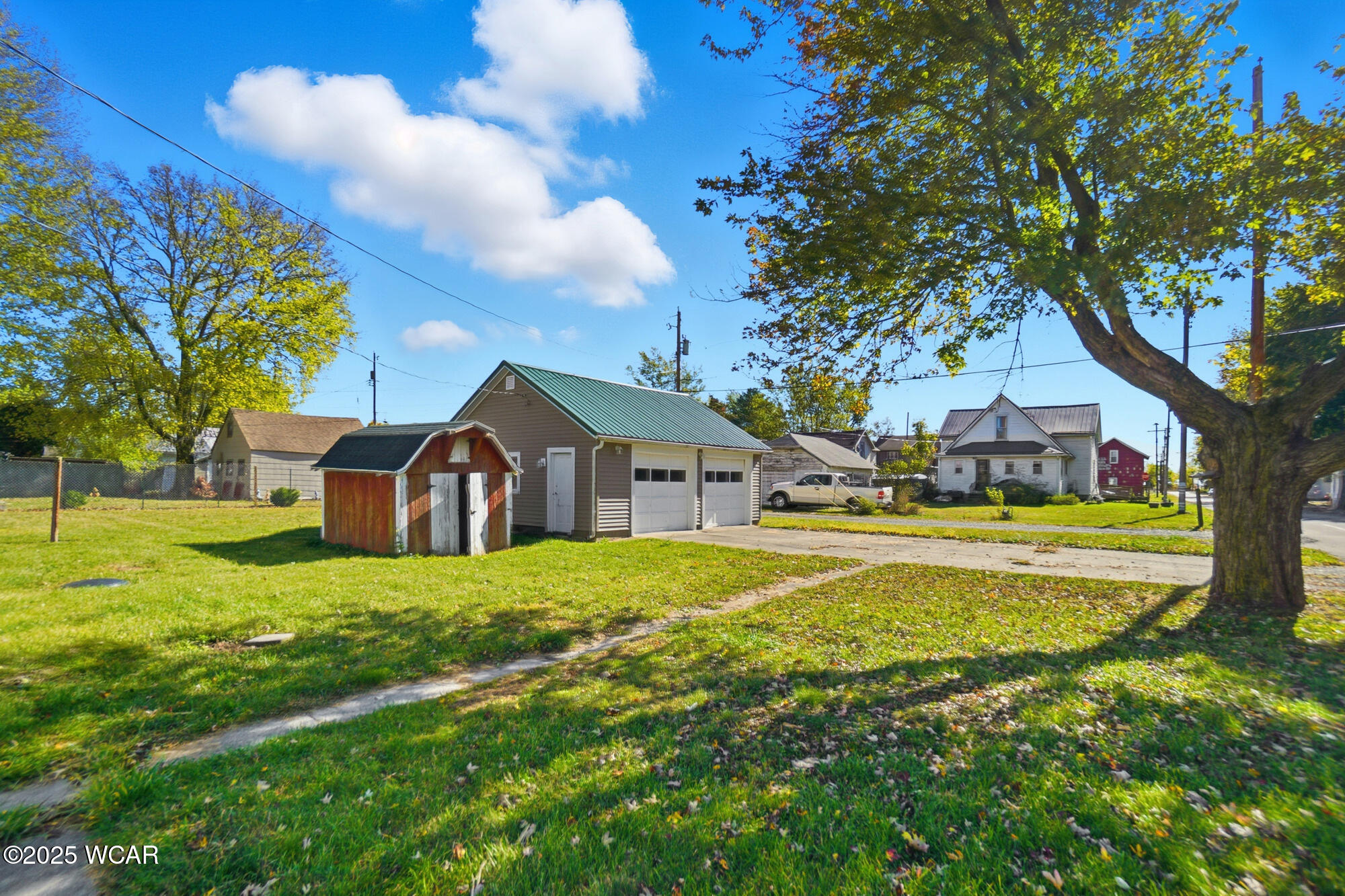 112 Railroad Street, Middle Point, Ohio