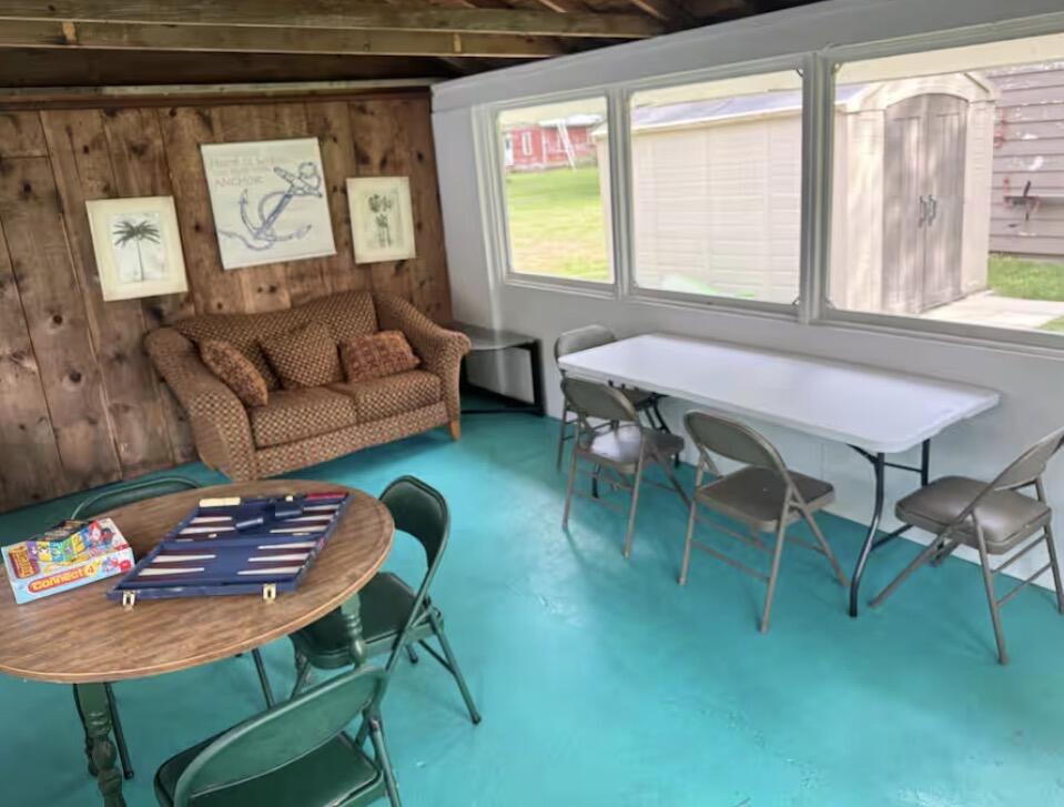 9411 Lakeshore Drive, Huntsville, Ohio 43324