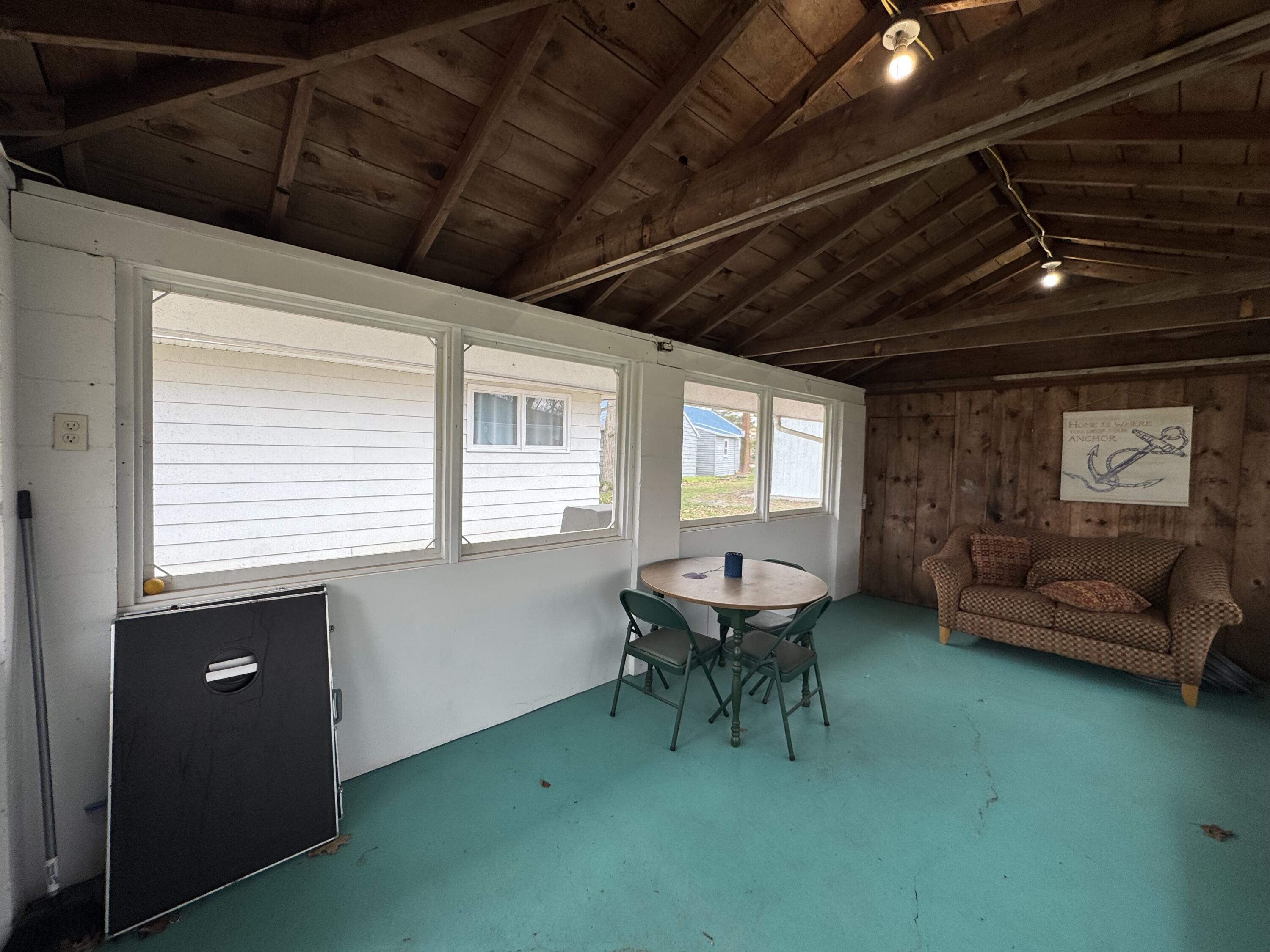 9411 Lakeshore Drive, Huntsville, Ohio 43324