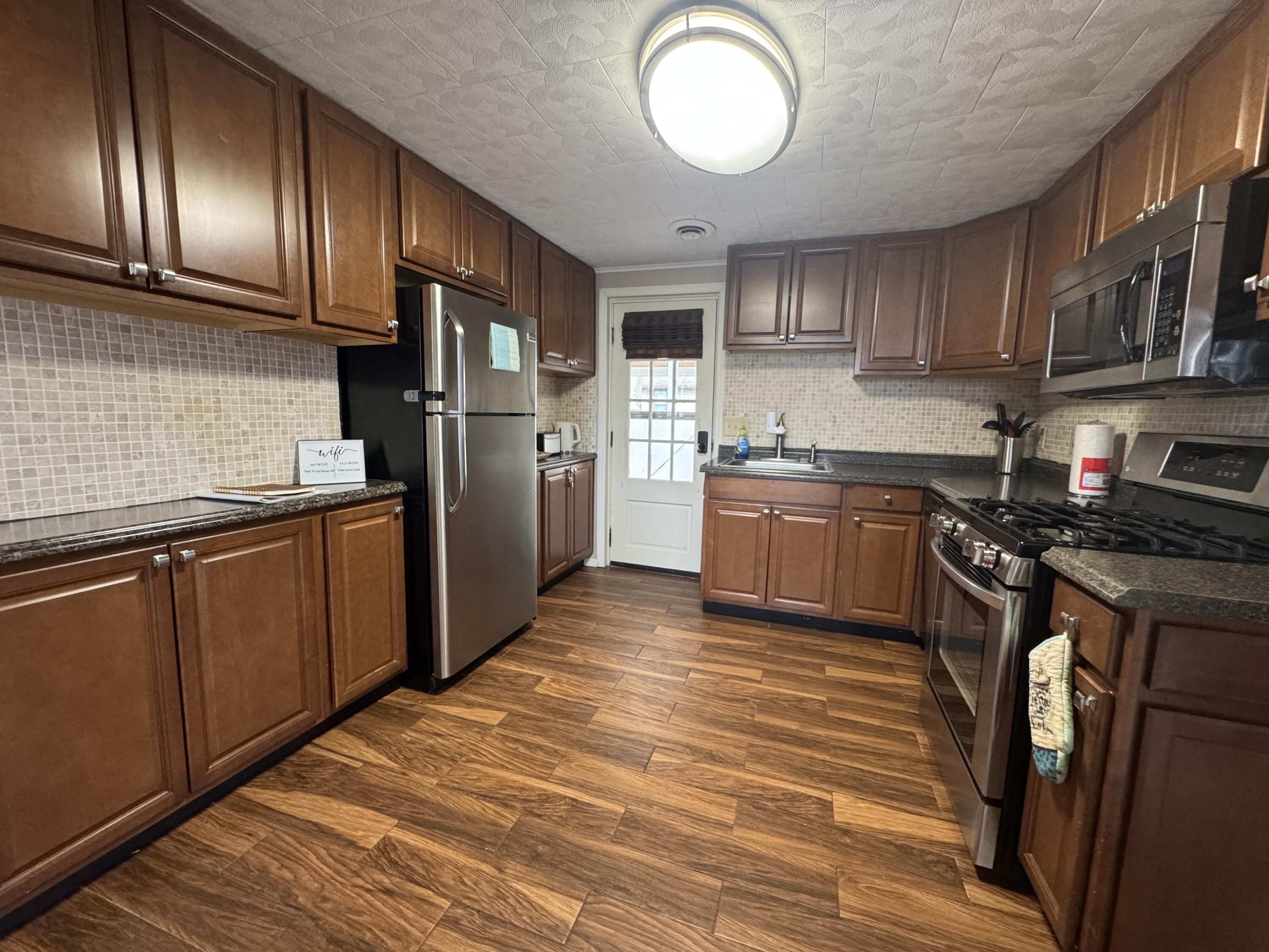 9411 Lakeshore Drive, Huntsville, Ohio 43324