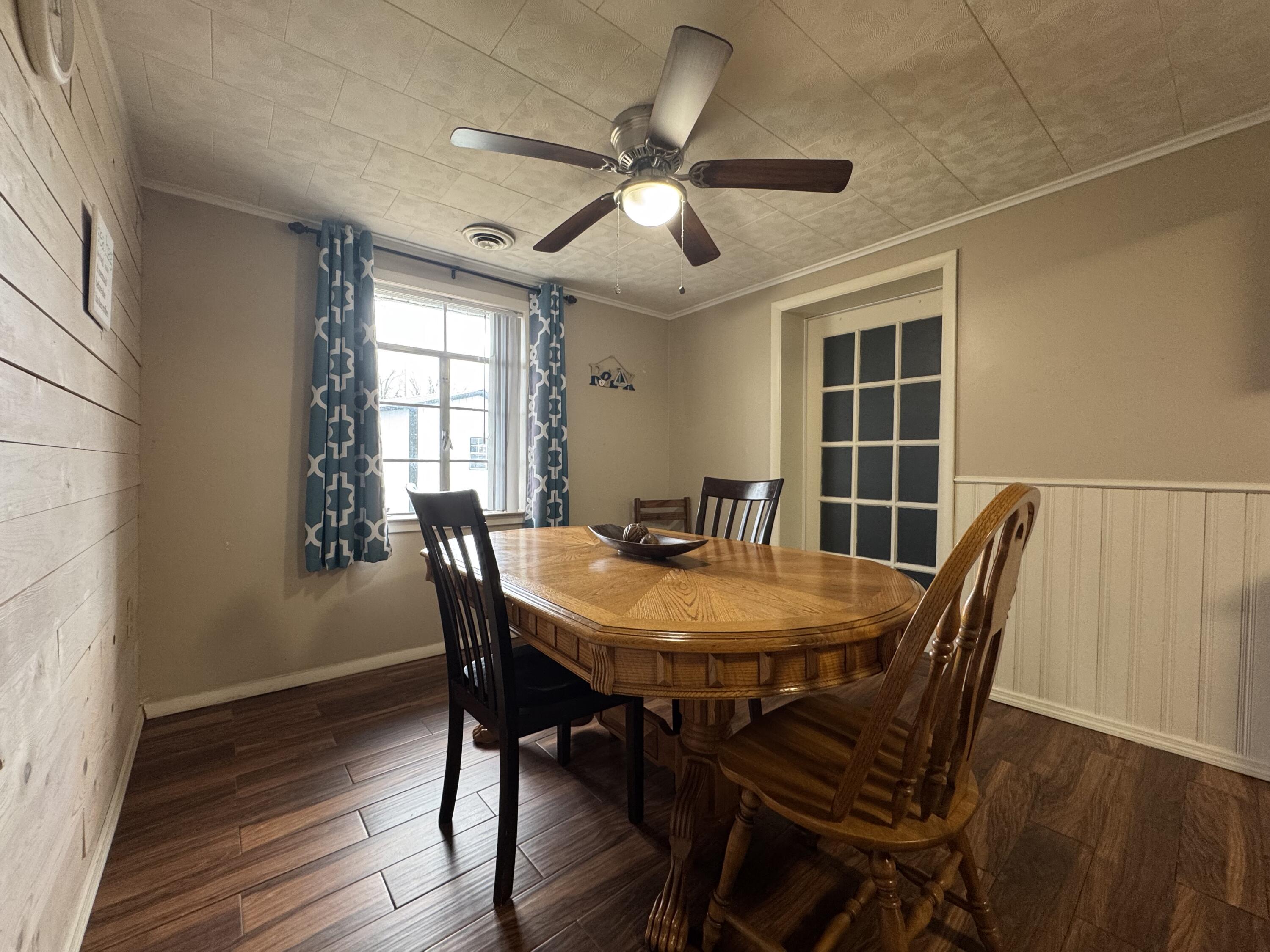 9411 Lakeshore Drive, Huntsville, Ohio 43324