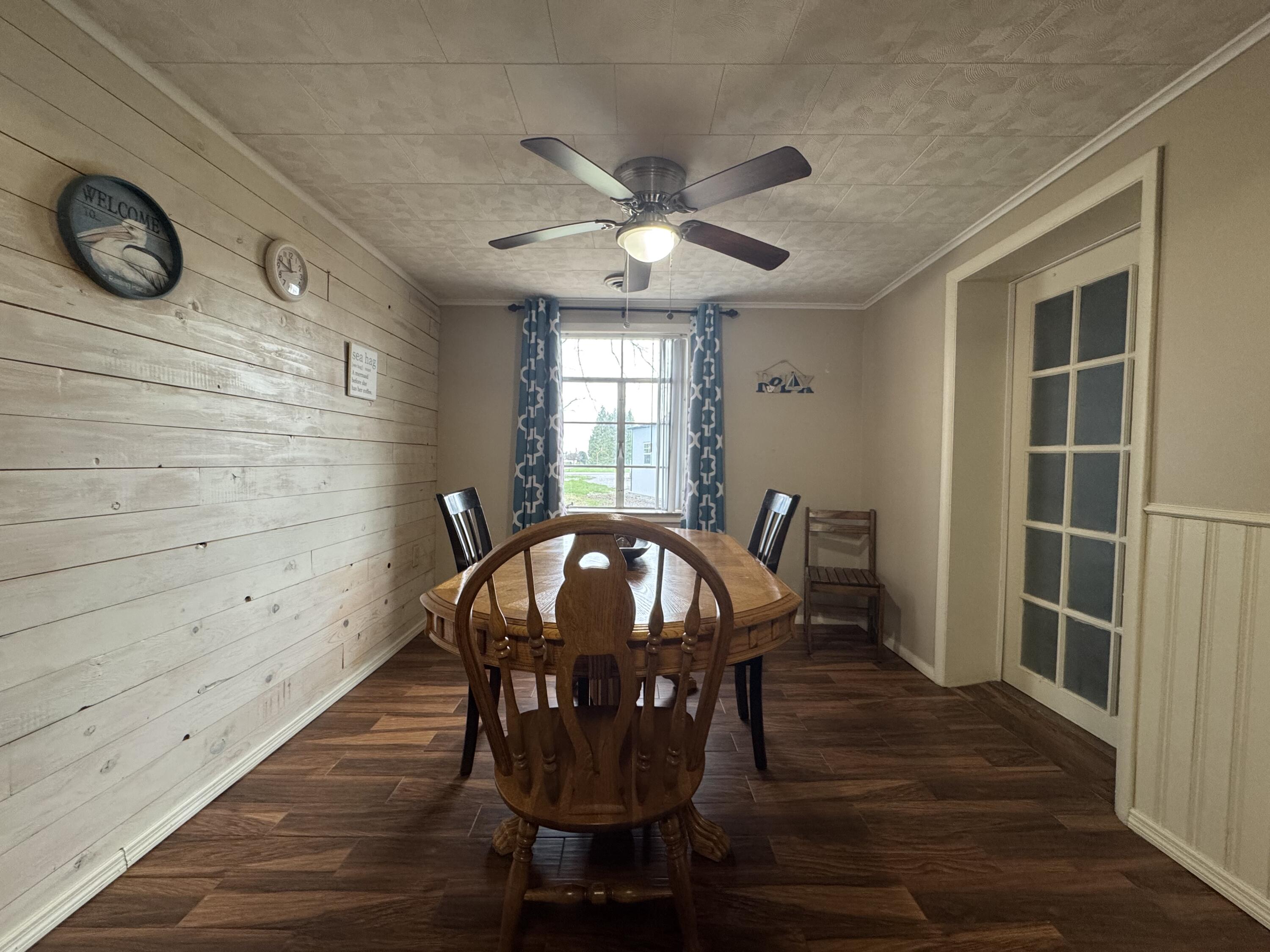 9411 Lakeshore Drive, Huntsville, Ohio 43324