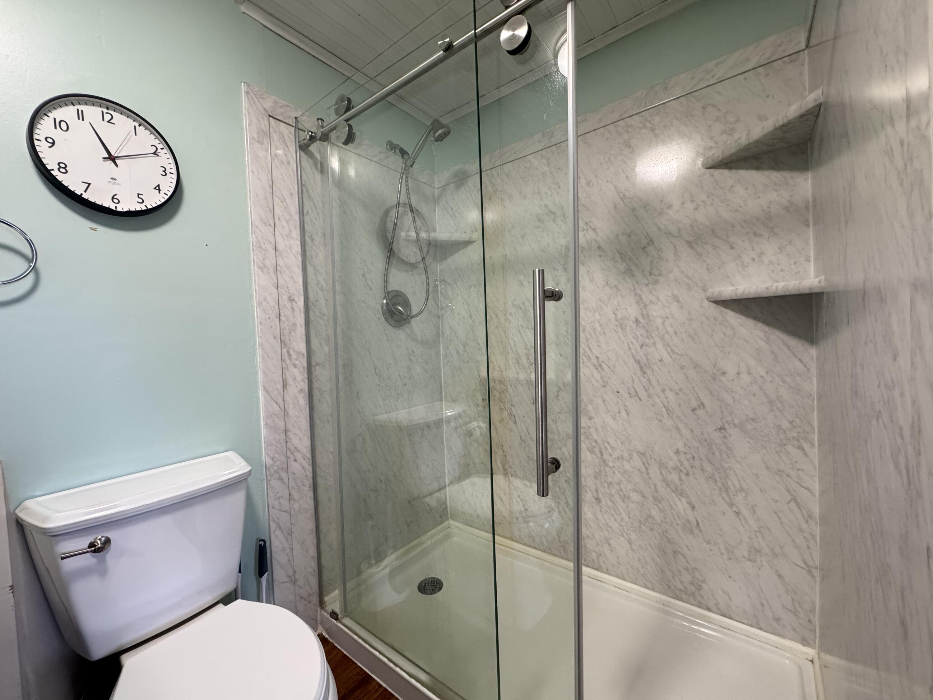 9411 Lakeshore Drive, Huntsville, Ohio 43324