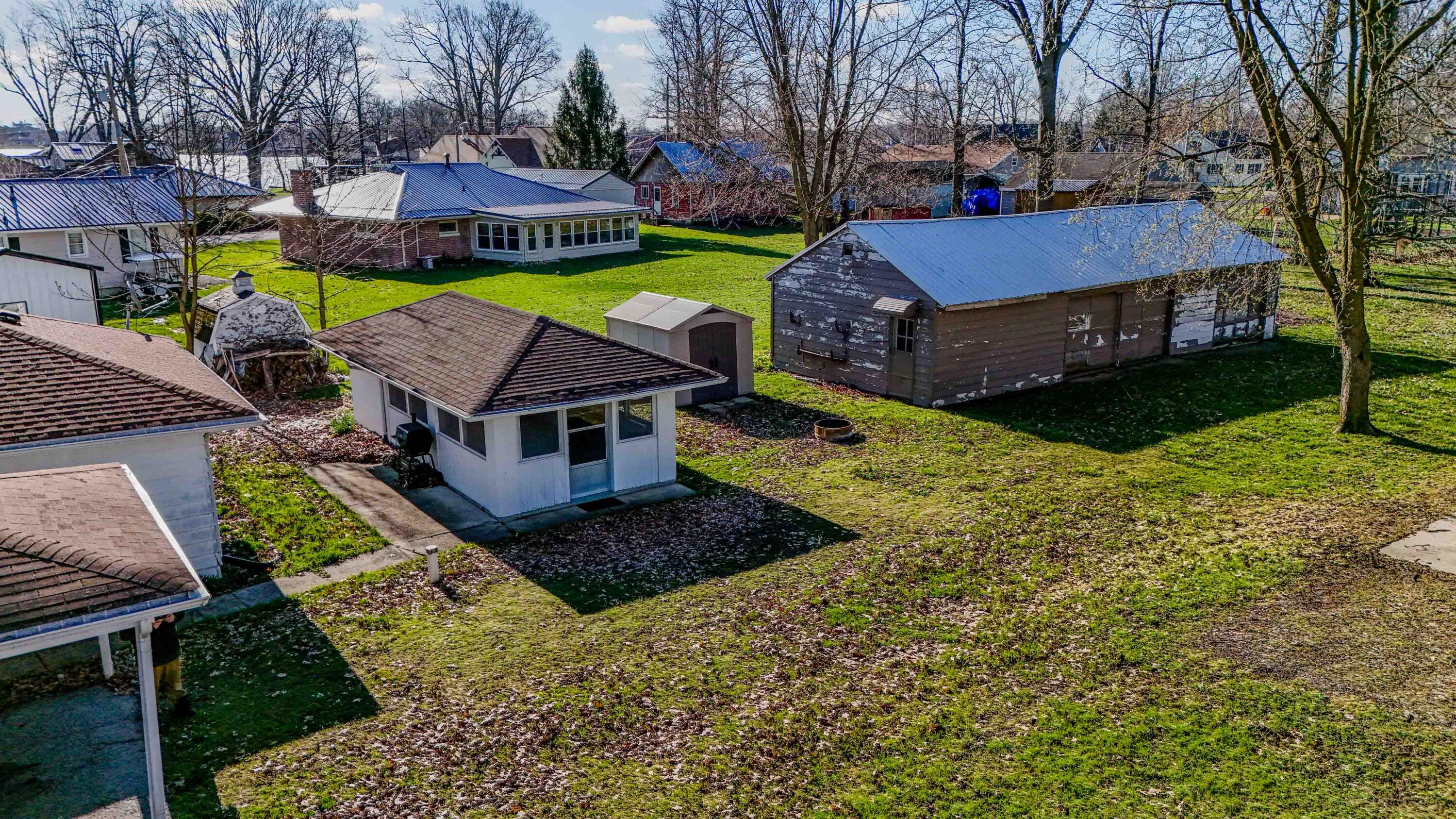 9411 Lakeshore Drive, Huntsville, Ohio 43324