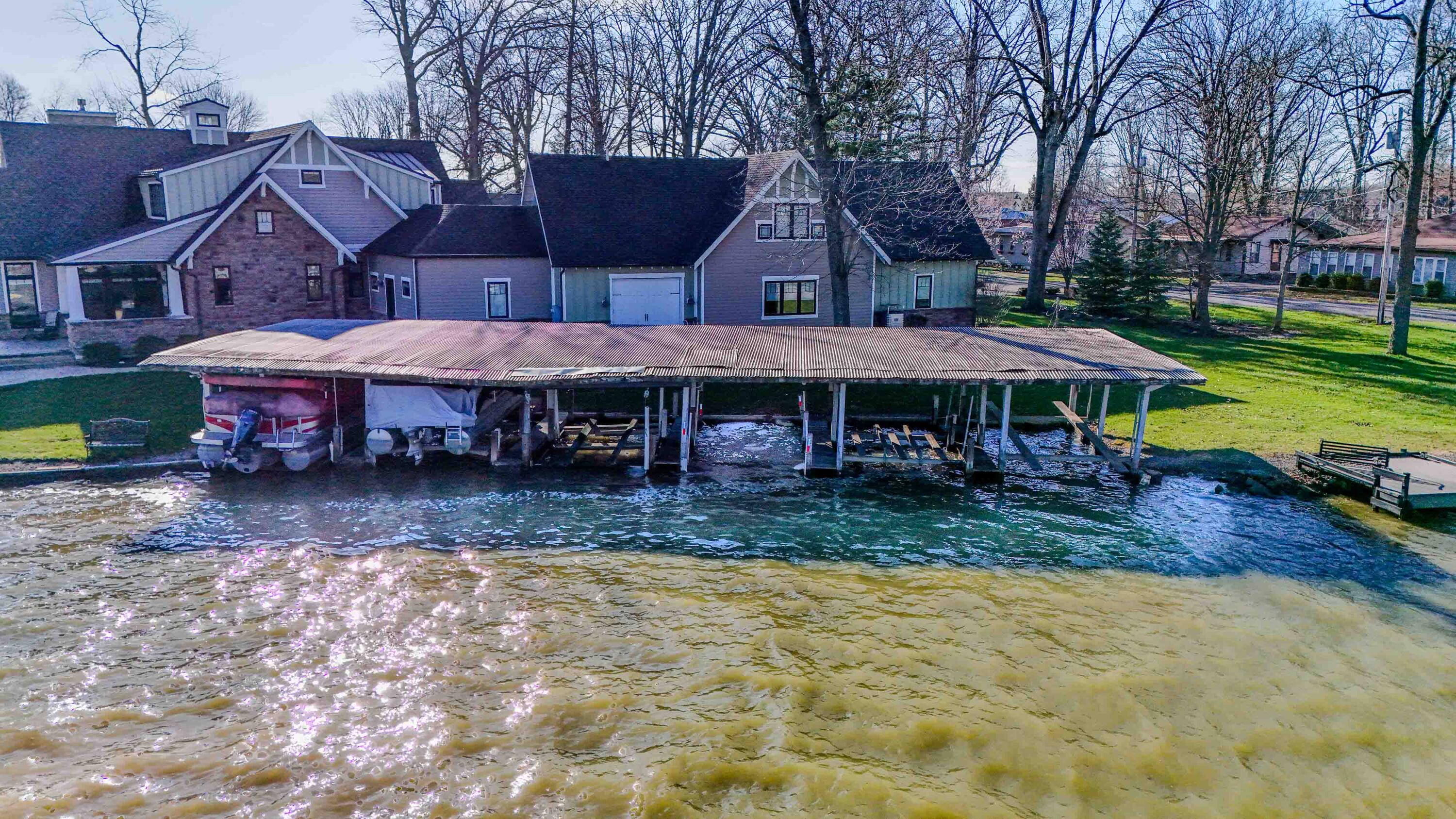 9411 Lakeshore Drive, Huntsville, Ohio 43324