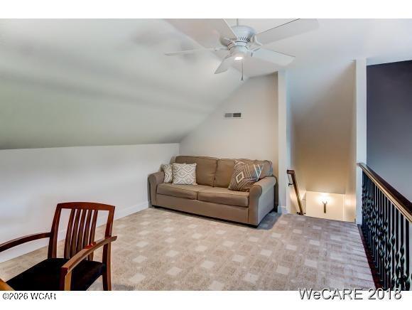 2974 Autumn Leaves Court, Lima, Ohio