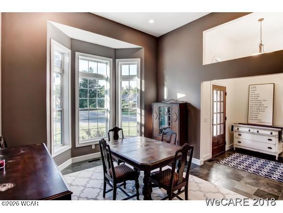 2974 Autumn Leaves Court, Lima, Ohio