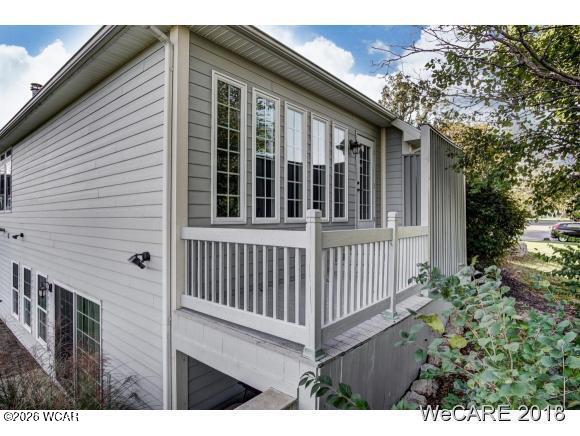 2974 Autumn Leaves Court, Lima, Ohio