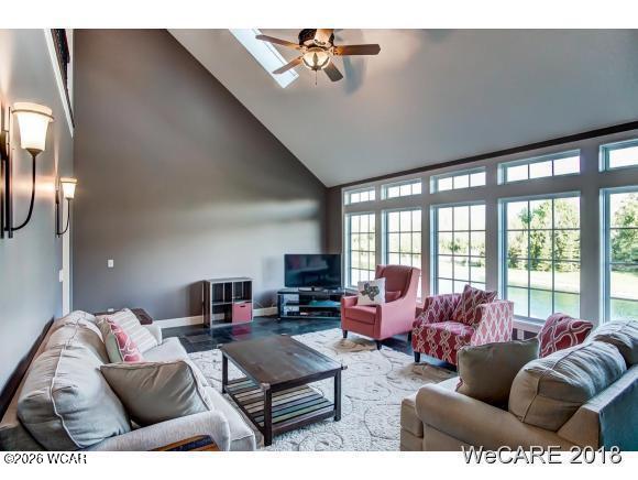 2974 Autumn Leaves Court, Lima, Ohio