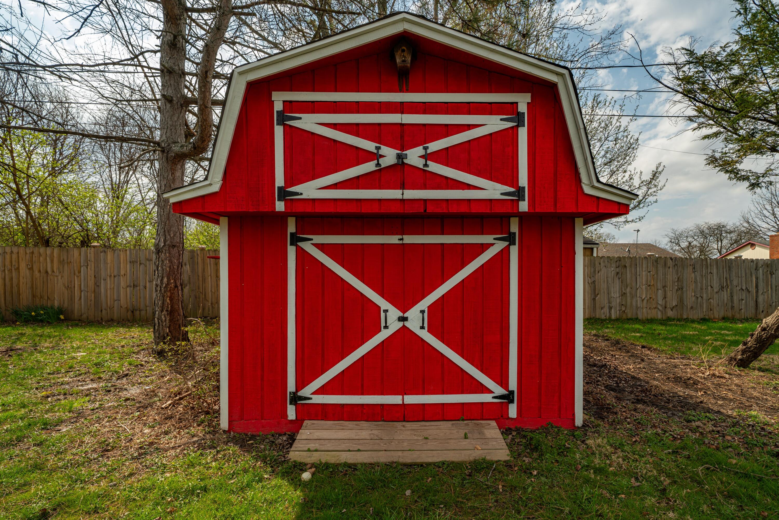 6925 Park Vista Road, Englewood, Ohio 45322