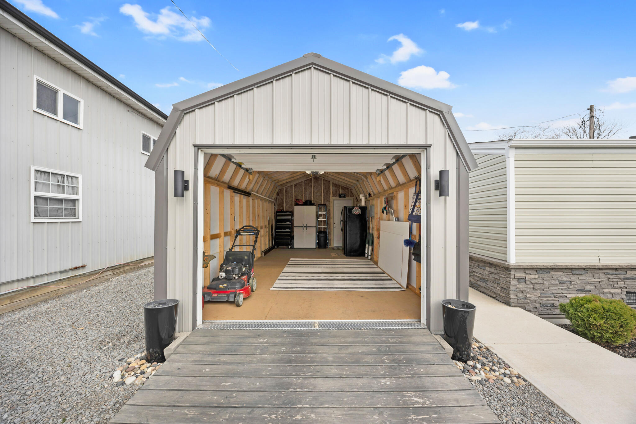 11300 Tuscarora Path, Lakeview, Ohio 43331