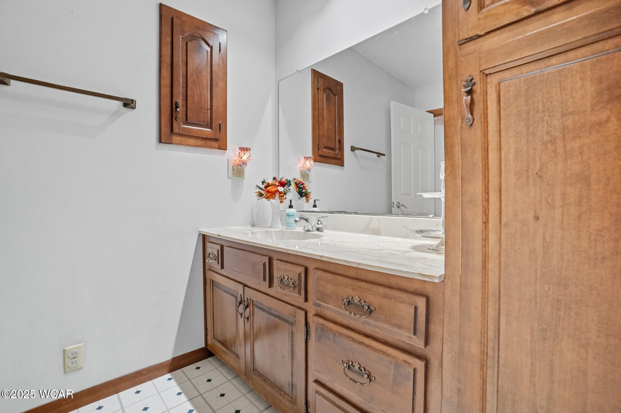 1855 Cool Road, Lima, Ohio