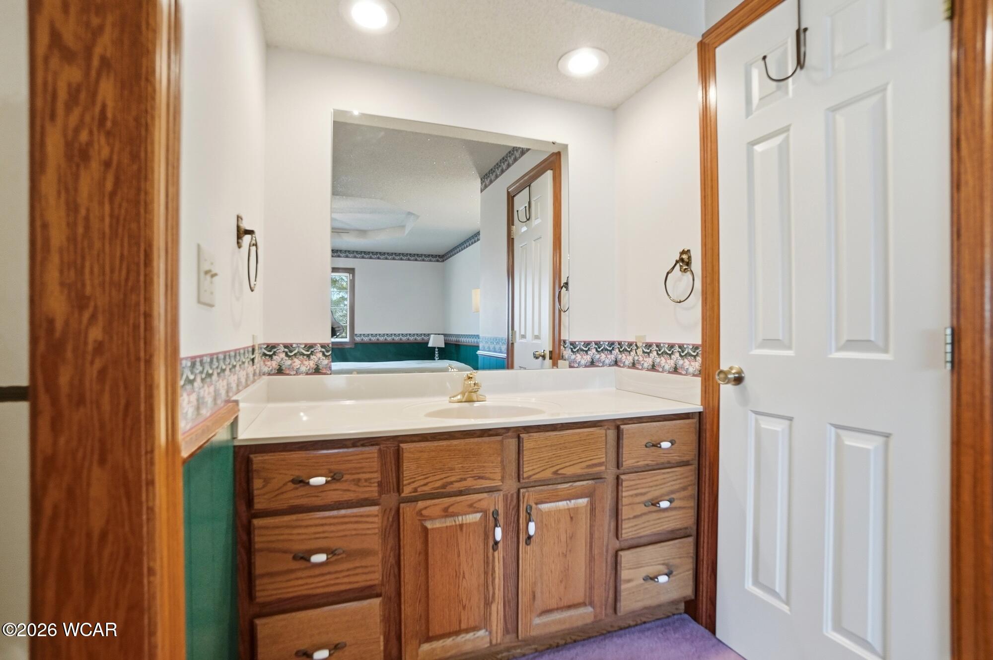 1553 Bittersweet Drive, Elida, Ohio