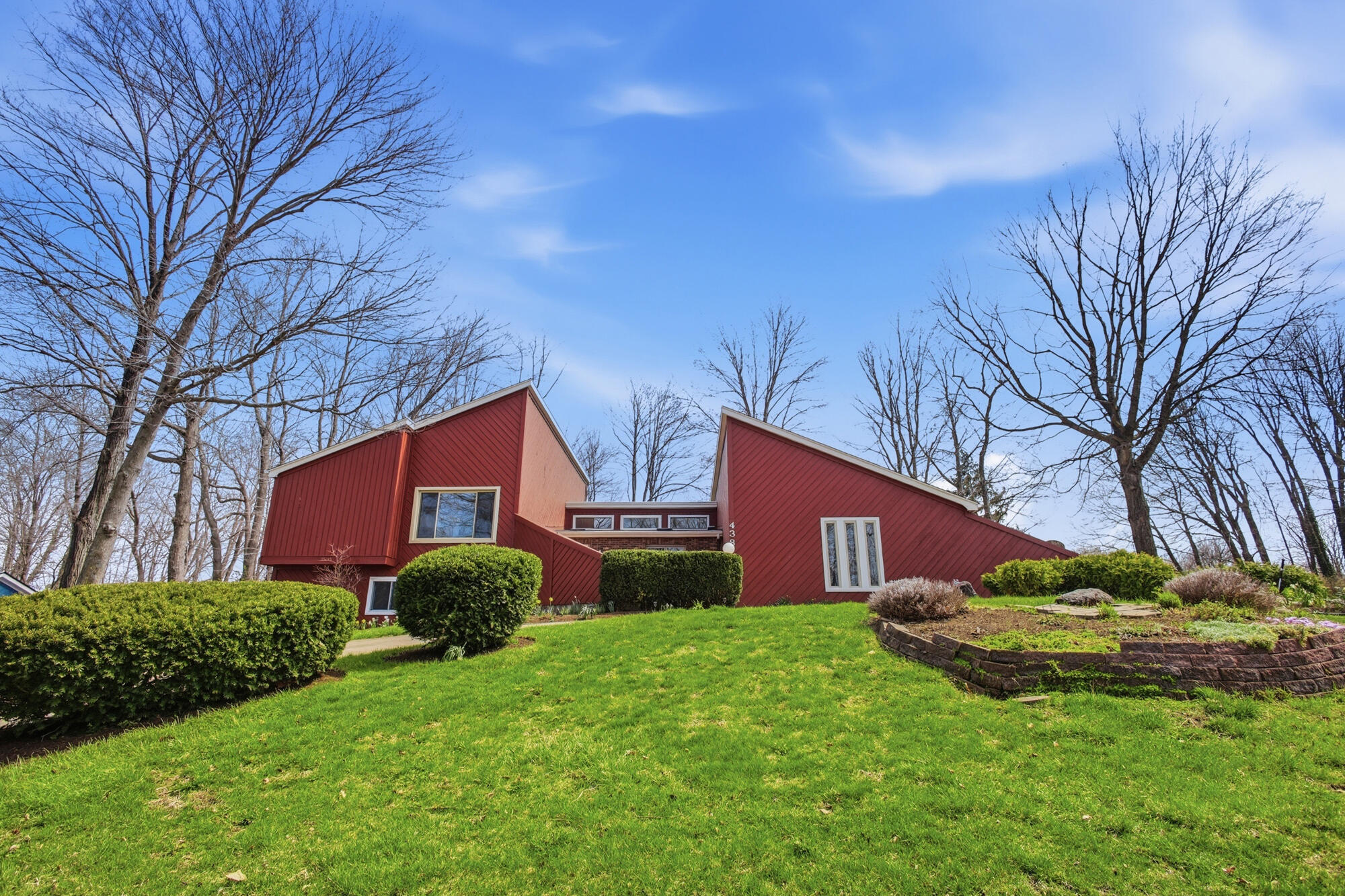 438 Merrick Drive, Beavercreek, Ohio 45434