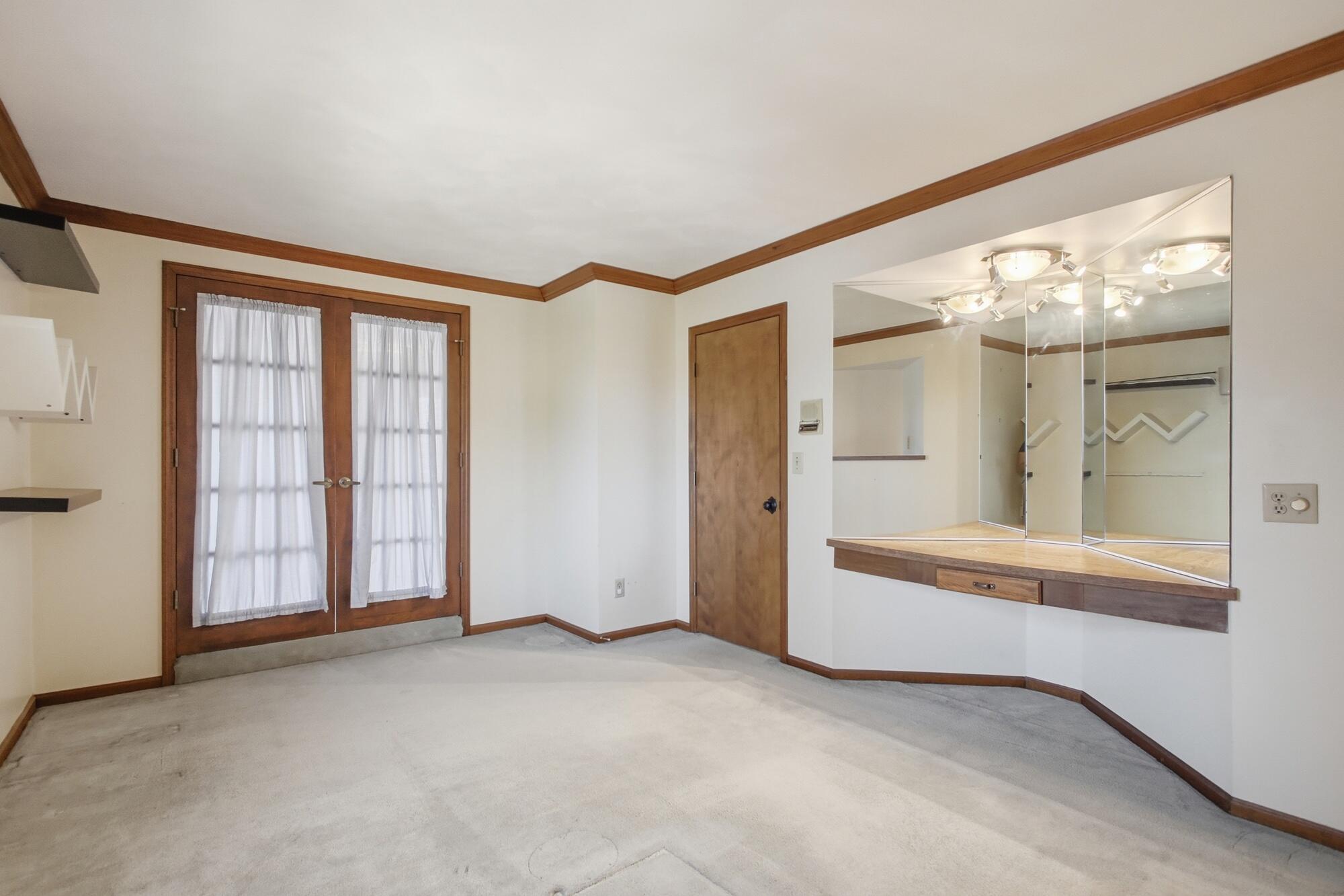 438 Merrick Drive, Beavercreek, Ohio 45434