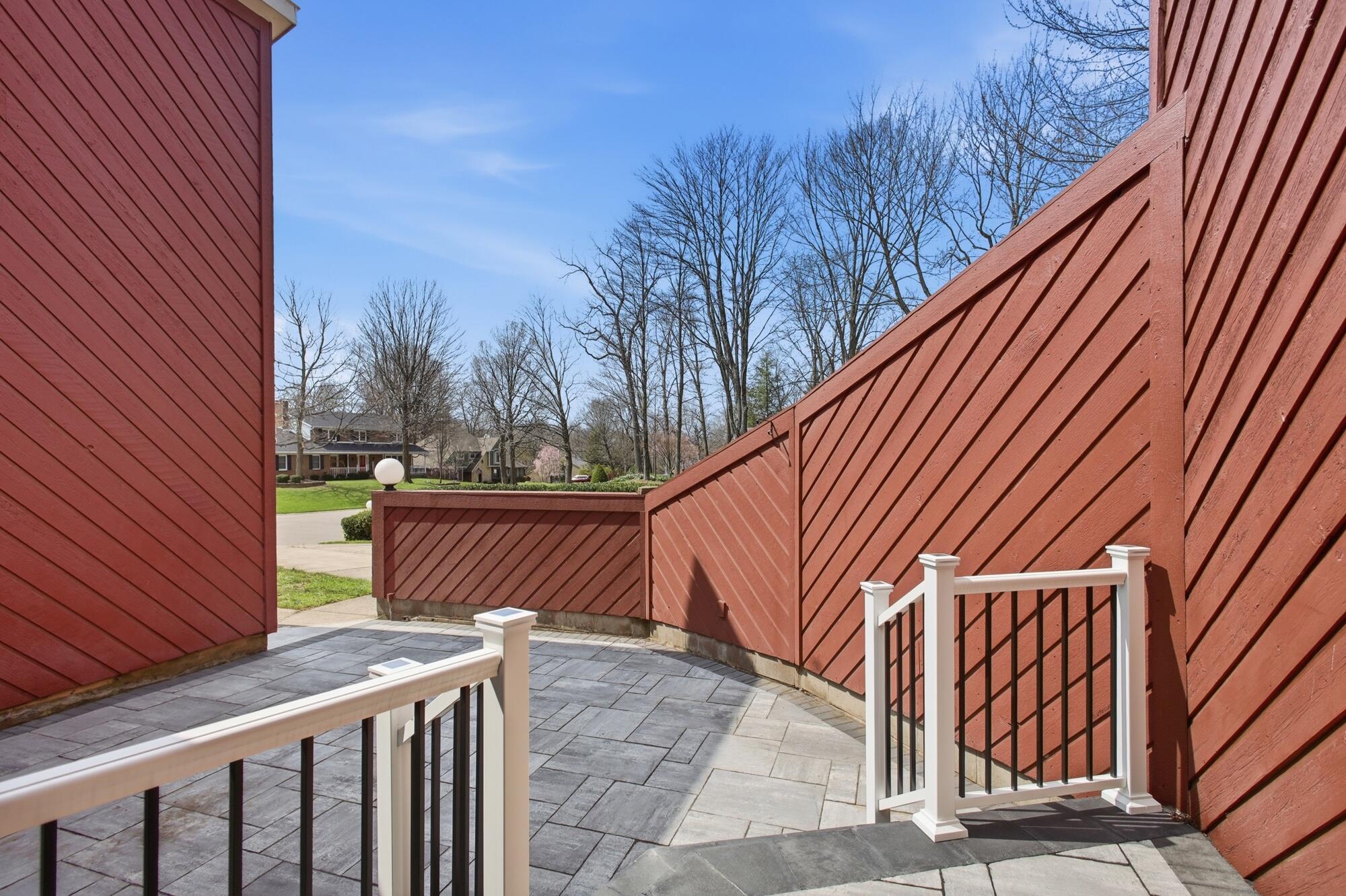 438 Merrick Drive, Beavercreek, Ohio 45434