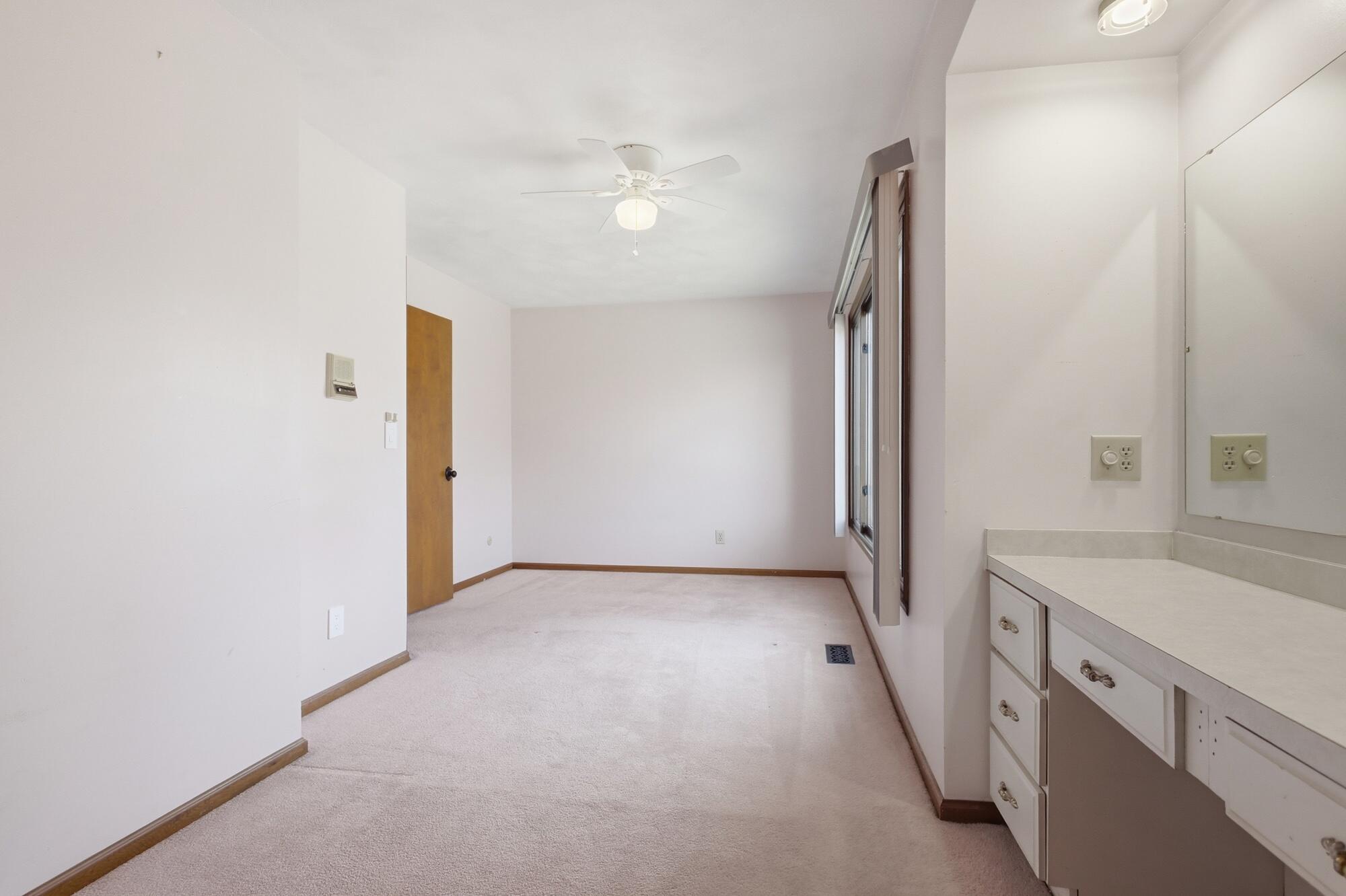 438 Merrick Drive, Beavercreek, Ohio 45434