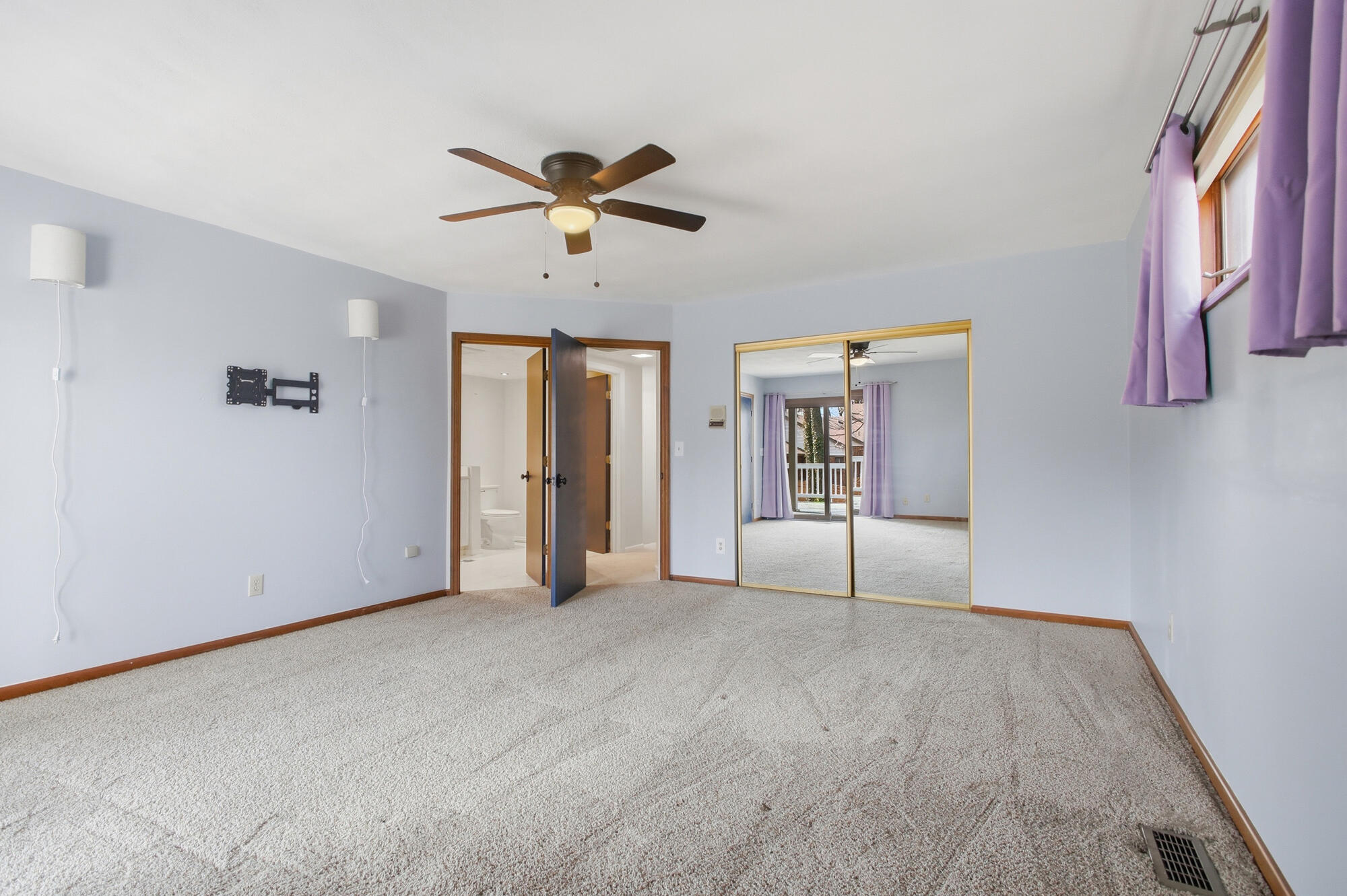 438 Merrick Drive, Beavercreek, Ohio 45434