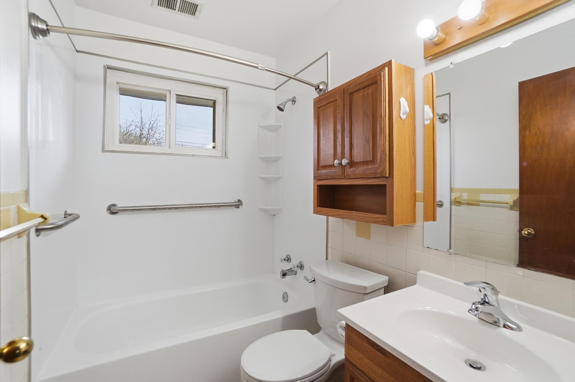 317 Mumford Drive, Troy, Ohio 45373