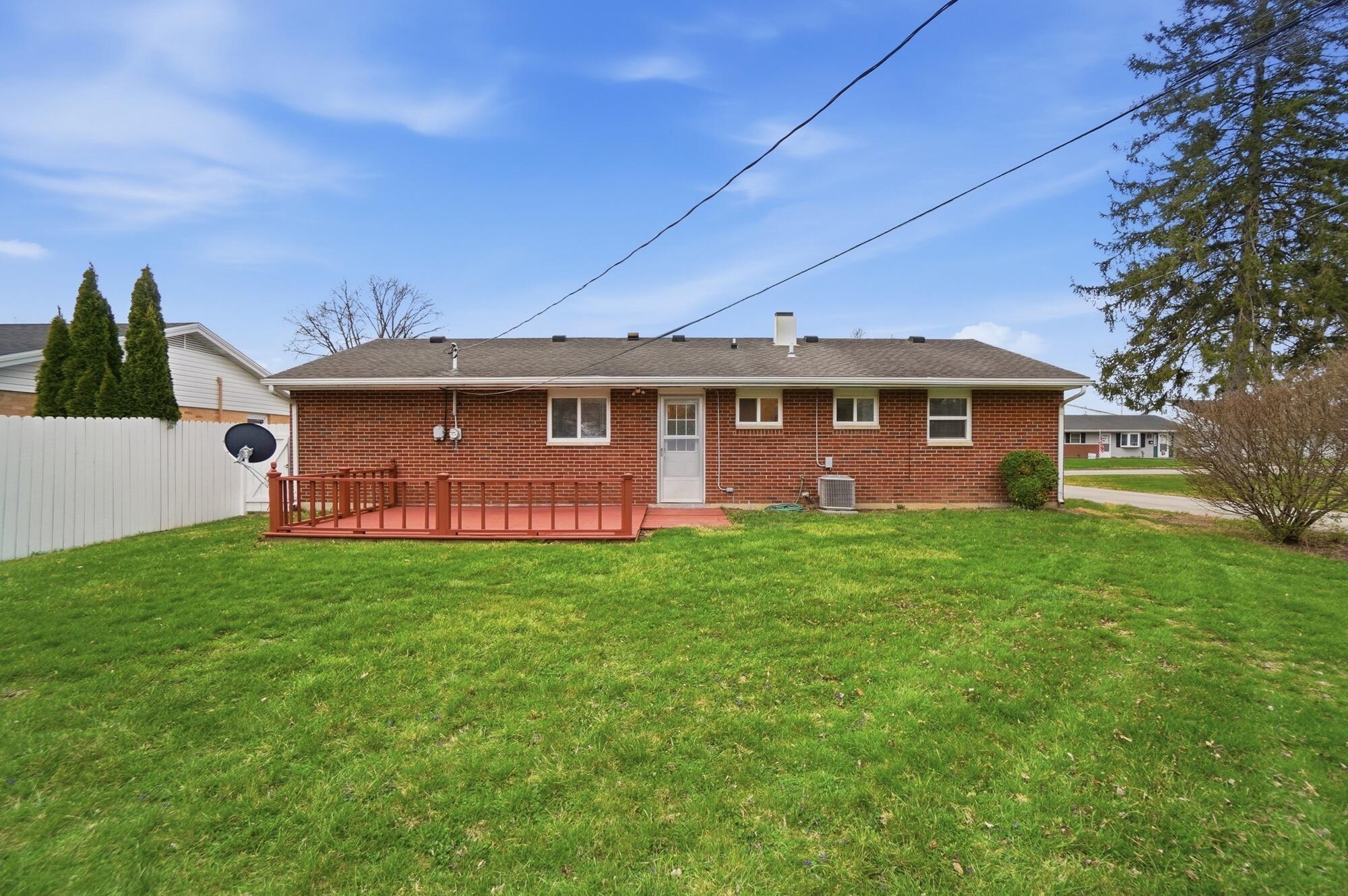 317 Mumford Drive, Troy, Ohio 45373