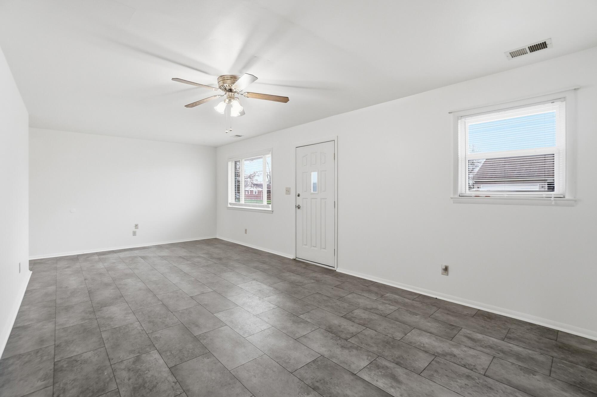 317 Mumford Drive, Troy, Ohio 45373