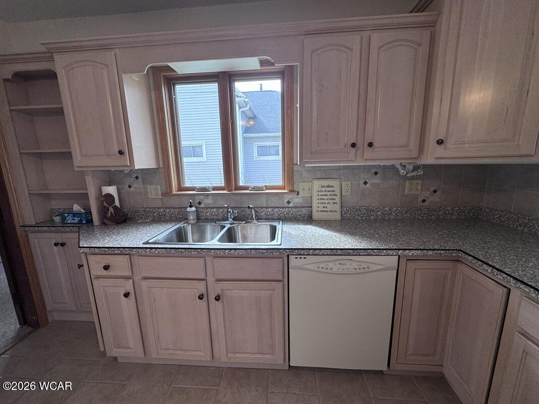 423 Johnson Street, Ada, Ohio