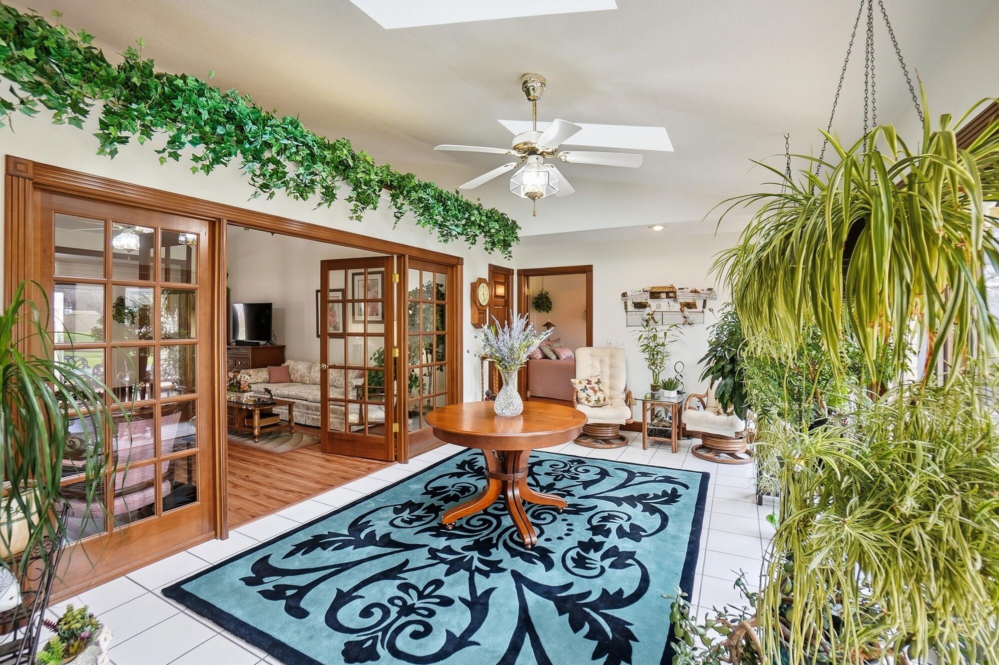 610 Stonecress Drive, Tipp City, Ohio 45371