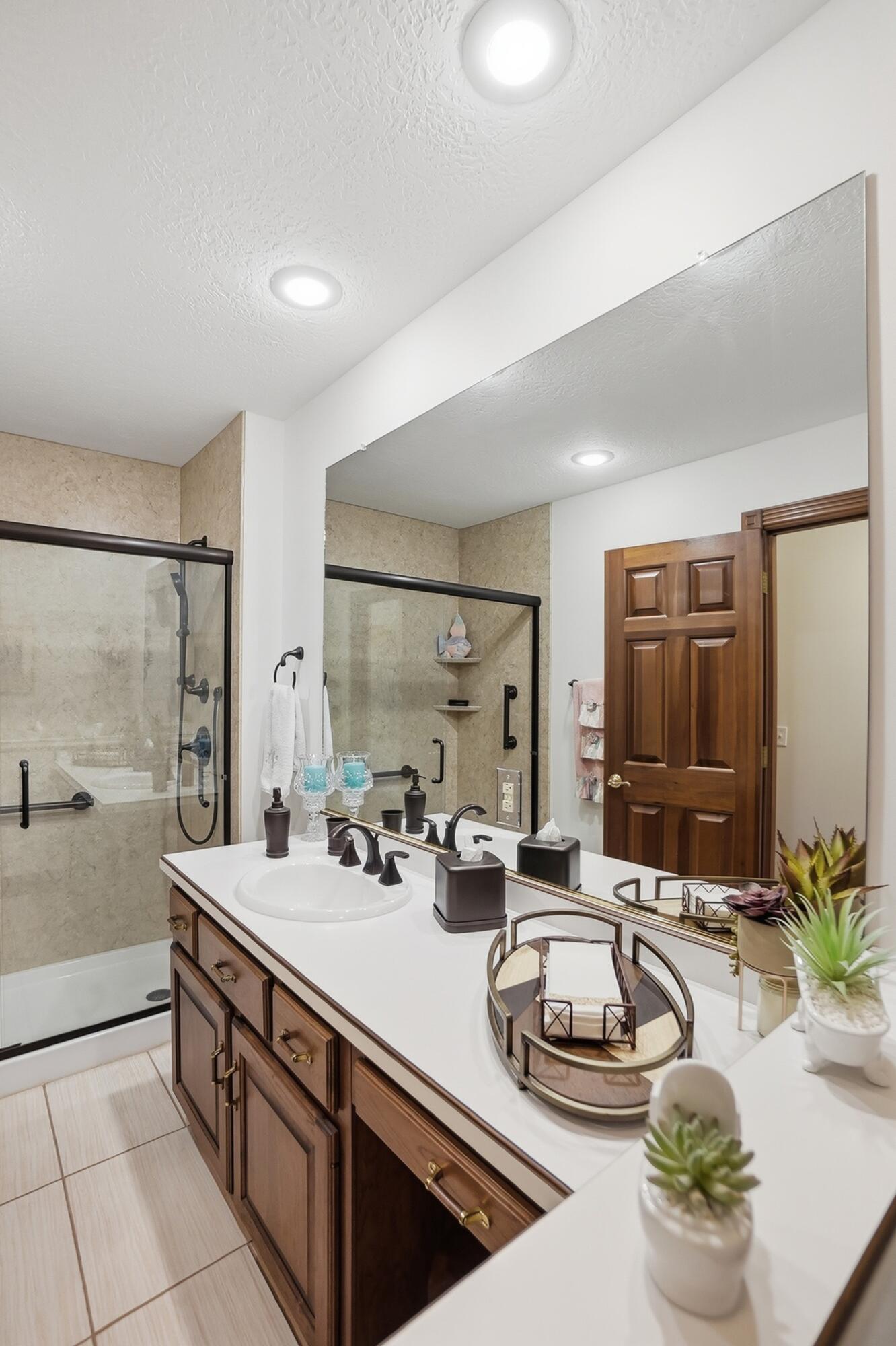 610 Stonecress Drive, Tipp City, Ohio 45371