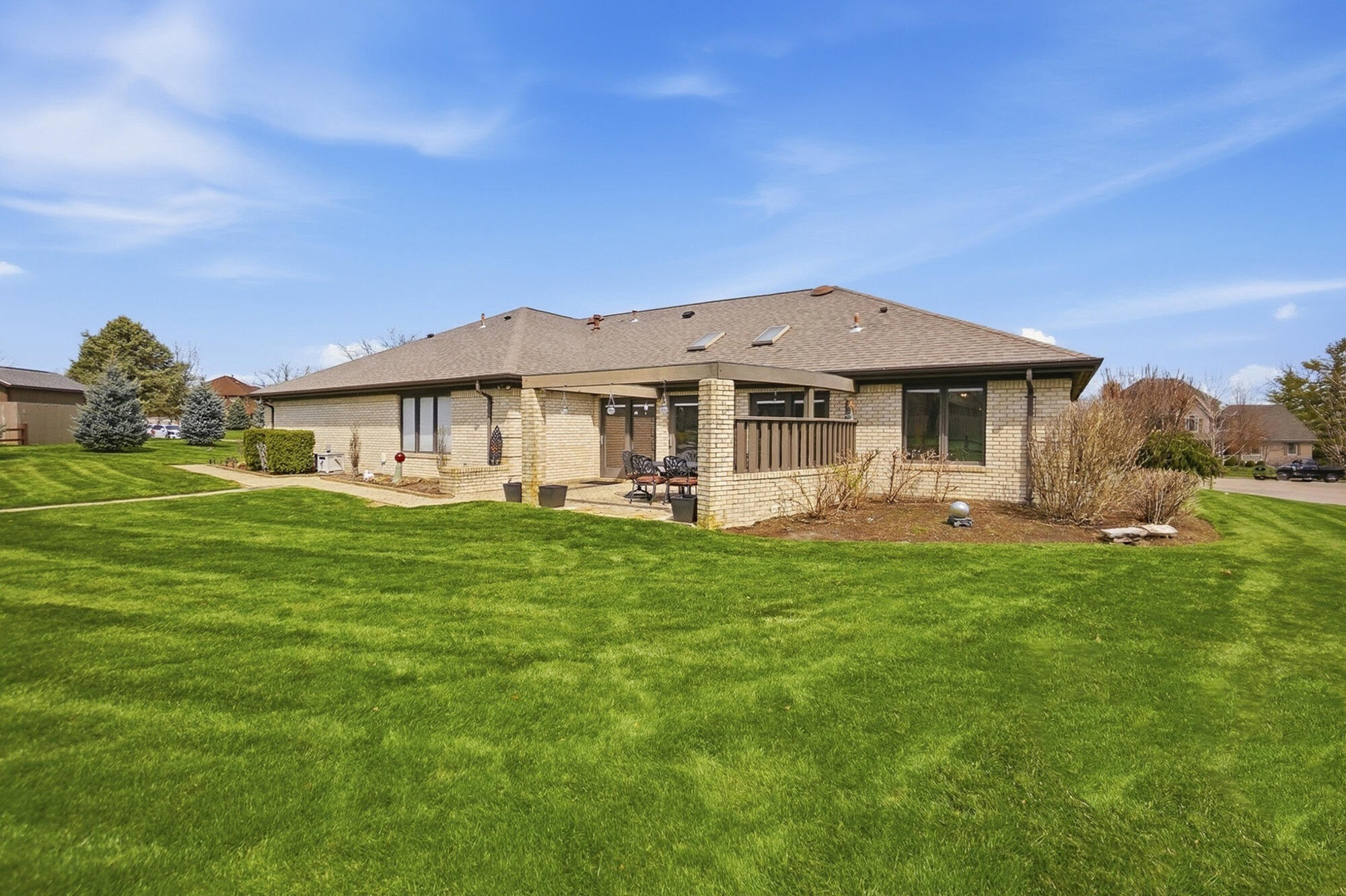 610 Stonecress Drive, Tipp City, Ohio 45371