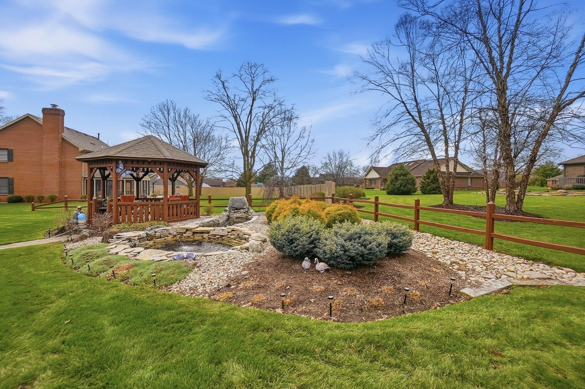 610 Stonecress Drive, Tipp City, Ohio 45371