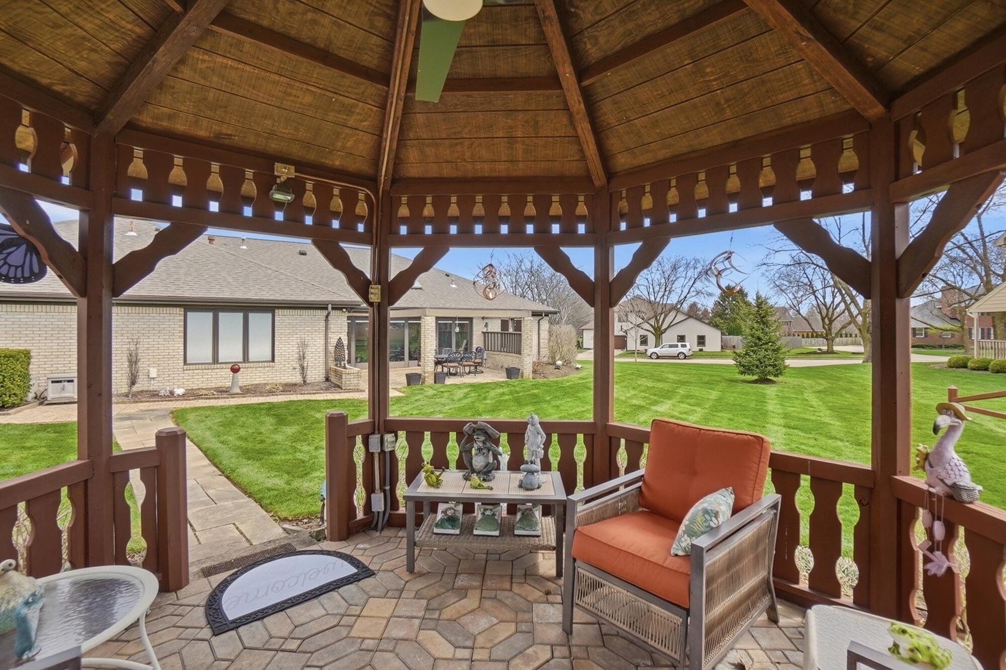 610 Stonecress Drive, Tipp City, Ohio 45371