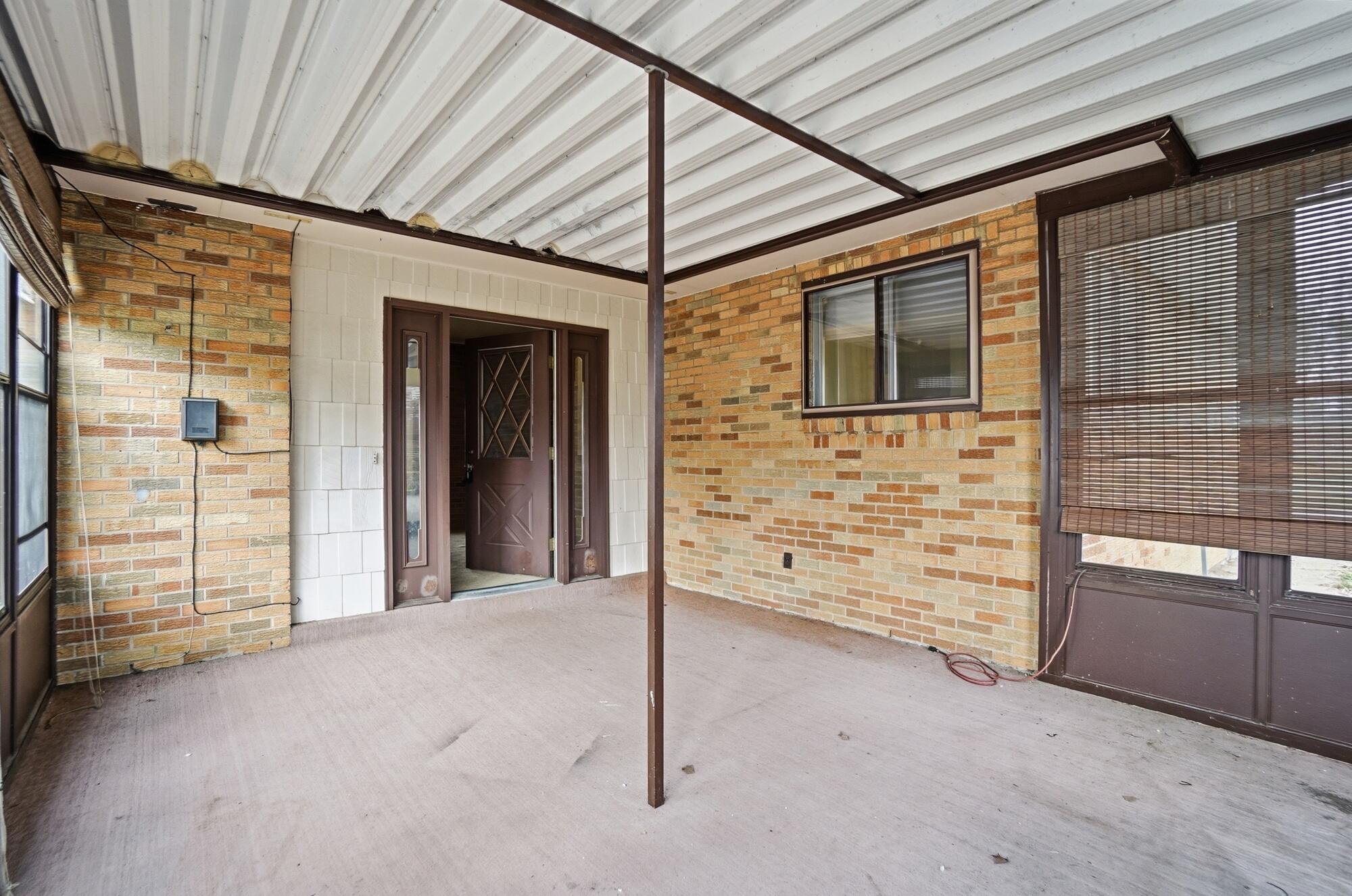 6020 Studebaker Road, Tipp City, Ohio 45371