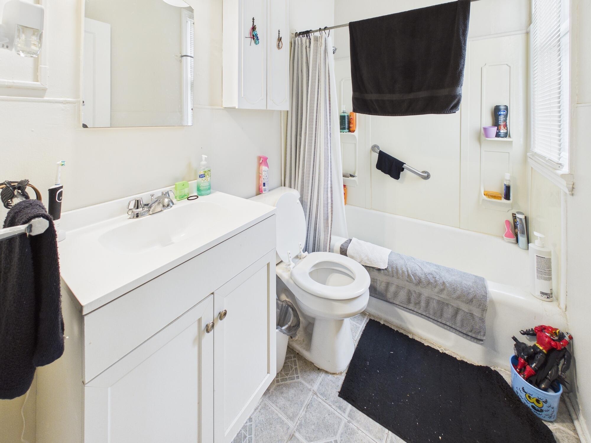 407 Wayne Avenue, Greenville, Ohio 45331