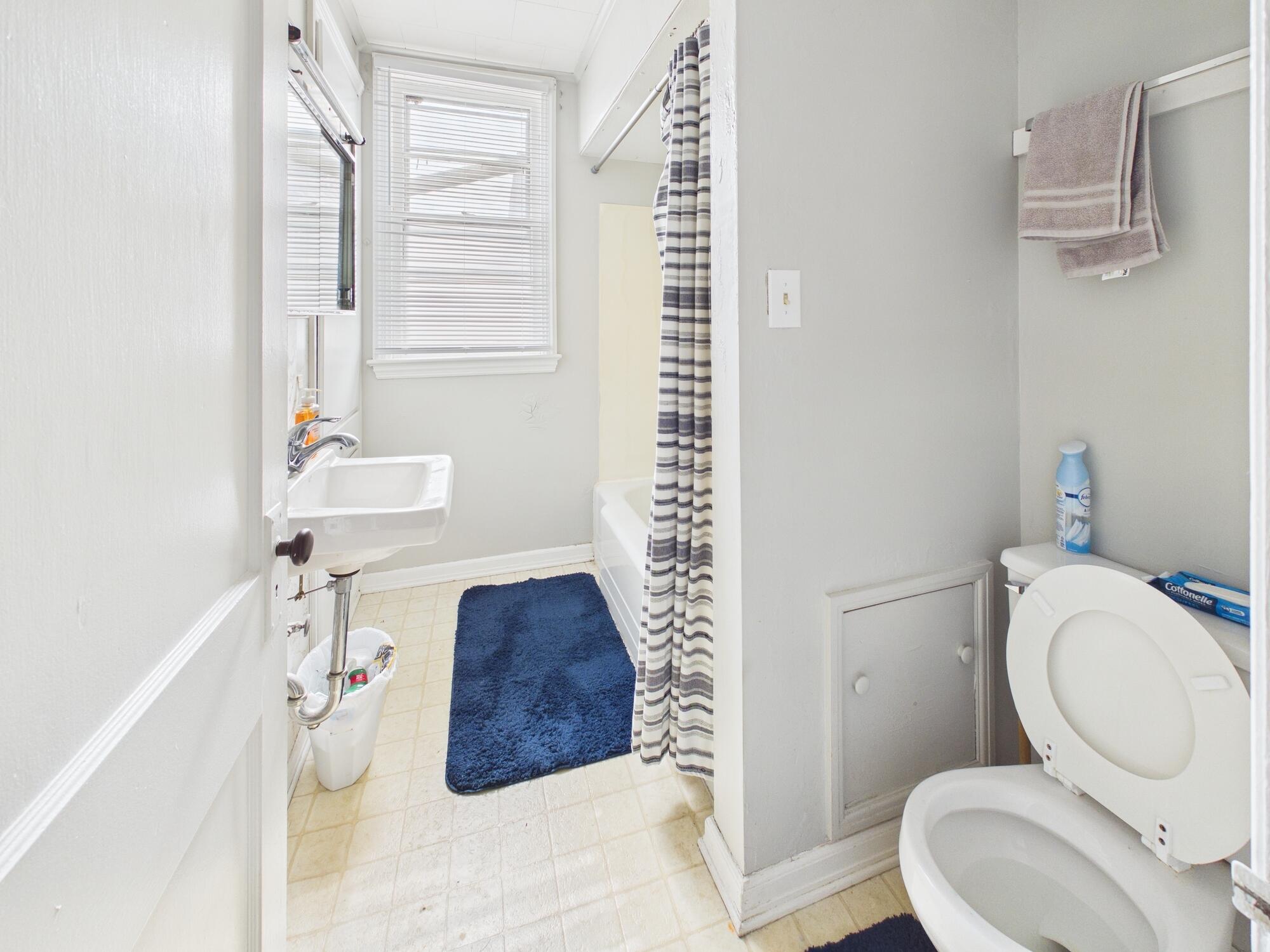 407 Wayne Avenue, Greenville, Ohio 45331