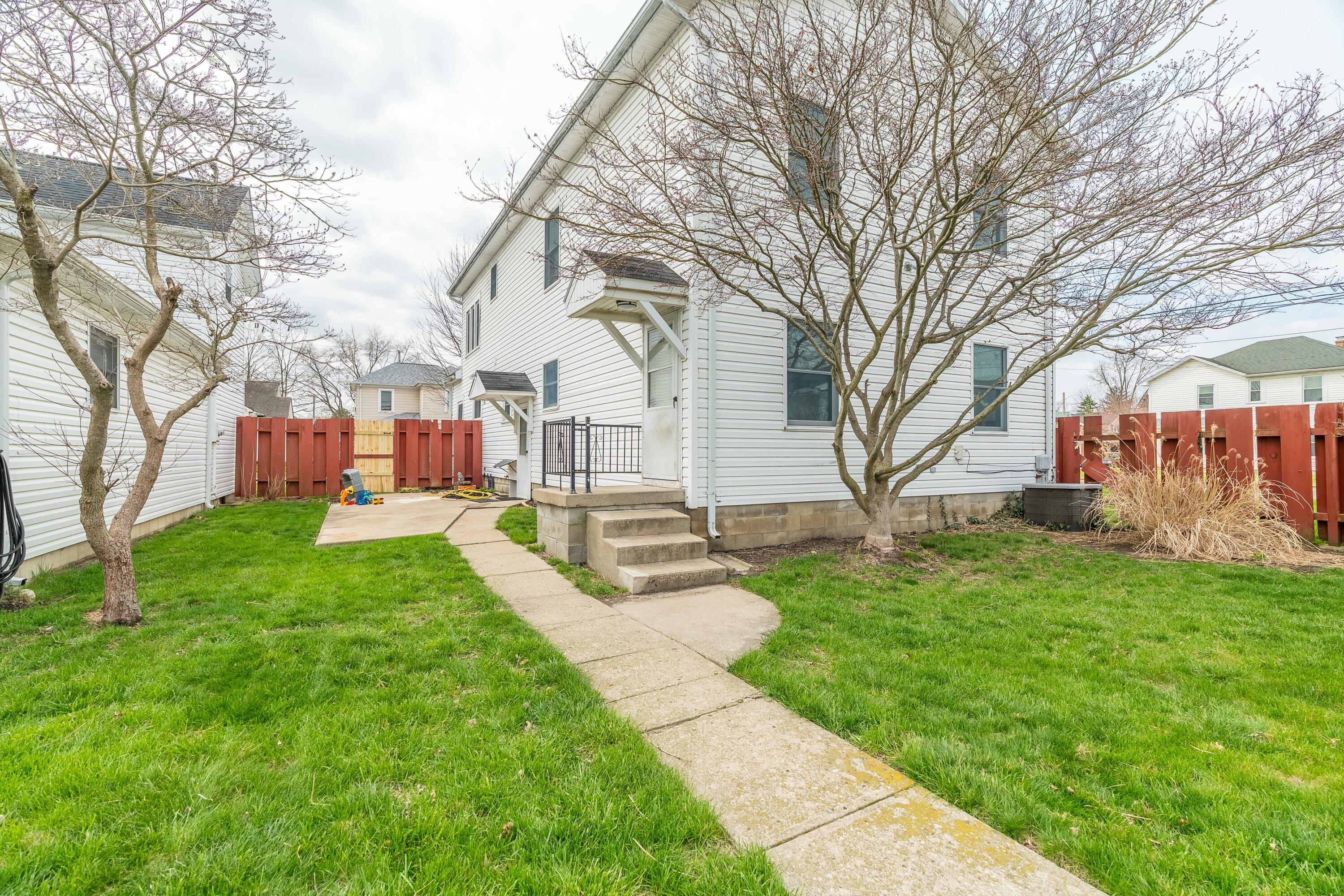 830 Park Avenue, Piqua, Ohio 45356