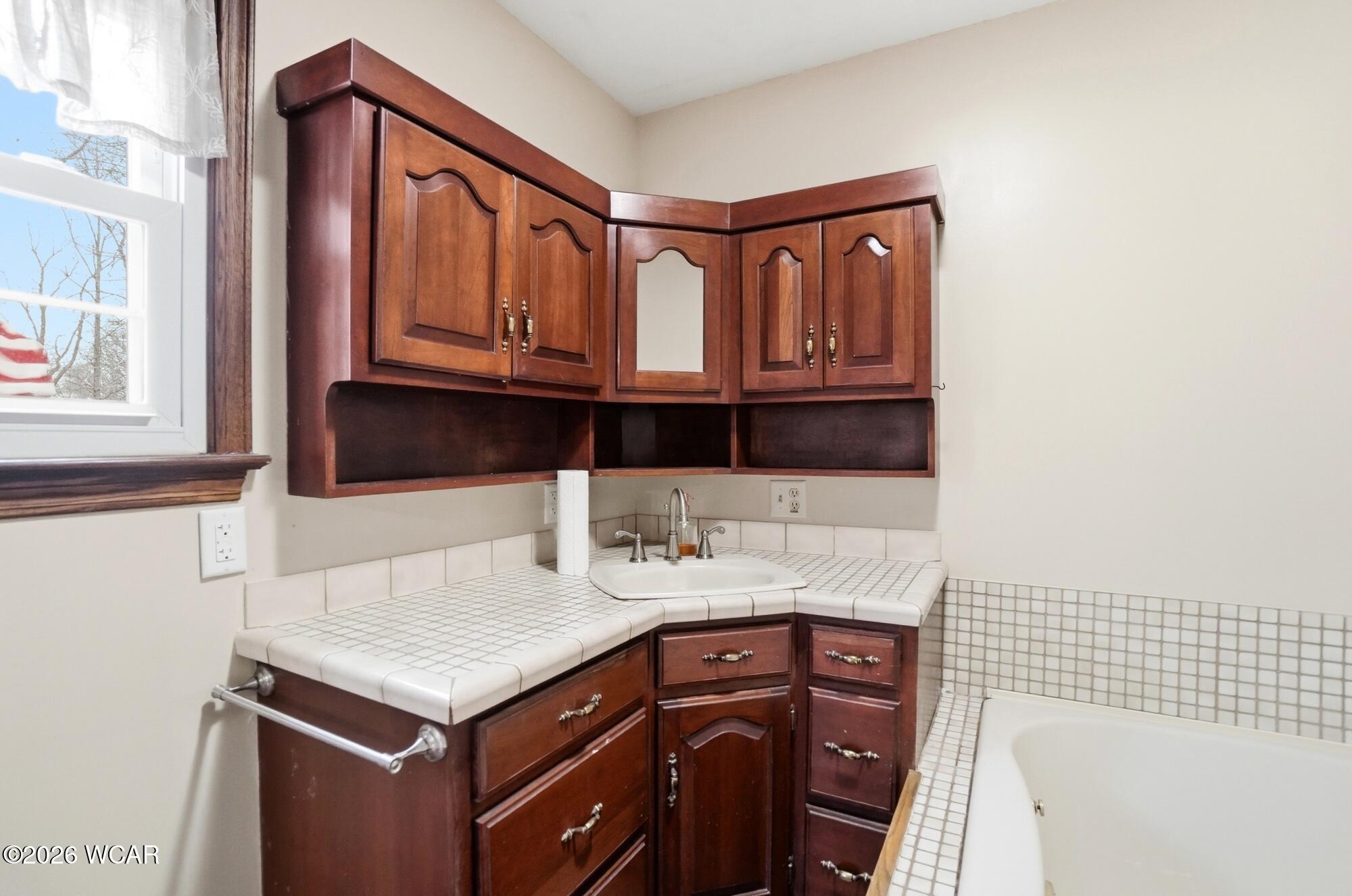 8021 Road 13, Ottawa, Ohio