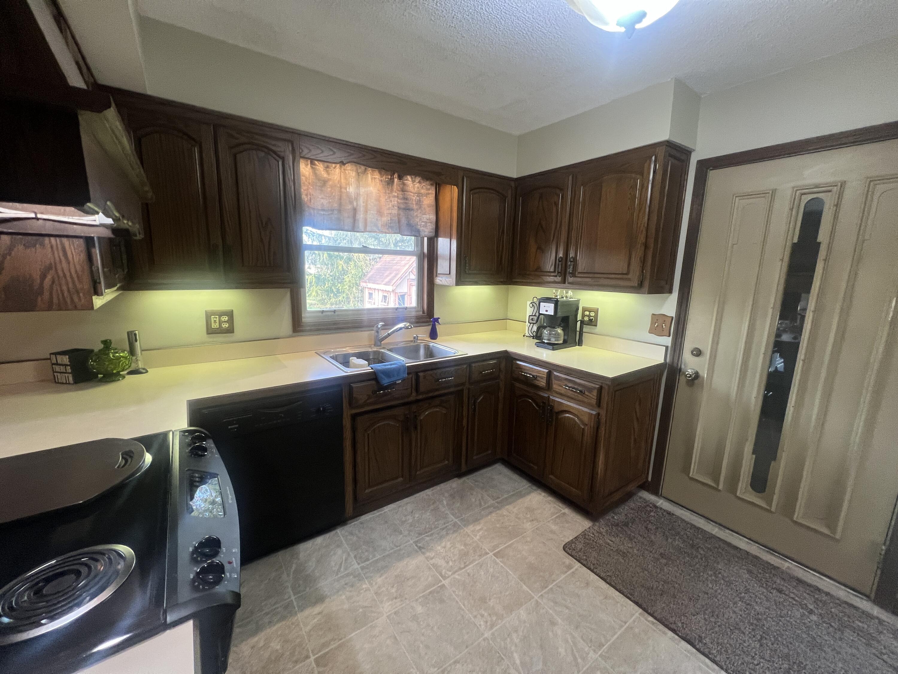 8601 Houston Road, Sidney, Ohio 45365